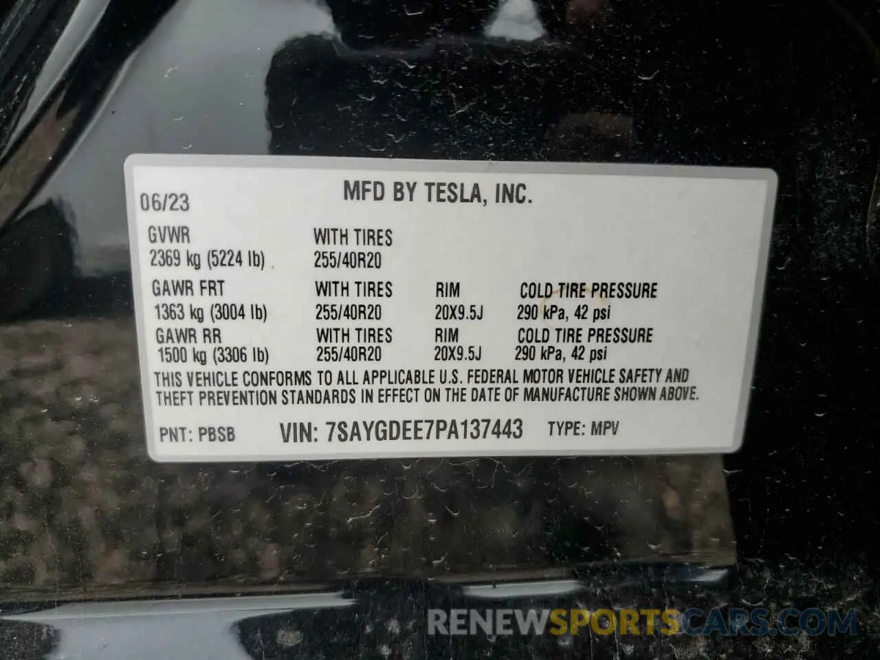 13 Photograph of a damaged car 7SAYGDEE7PA137443 TESLA MODEL Y 2023