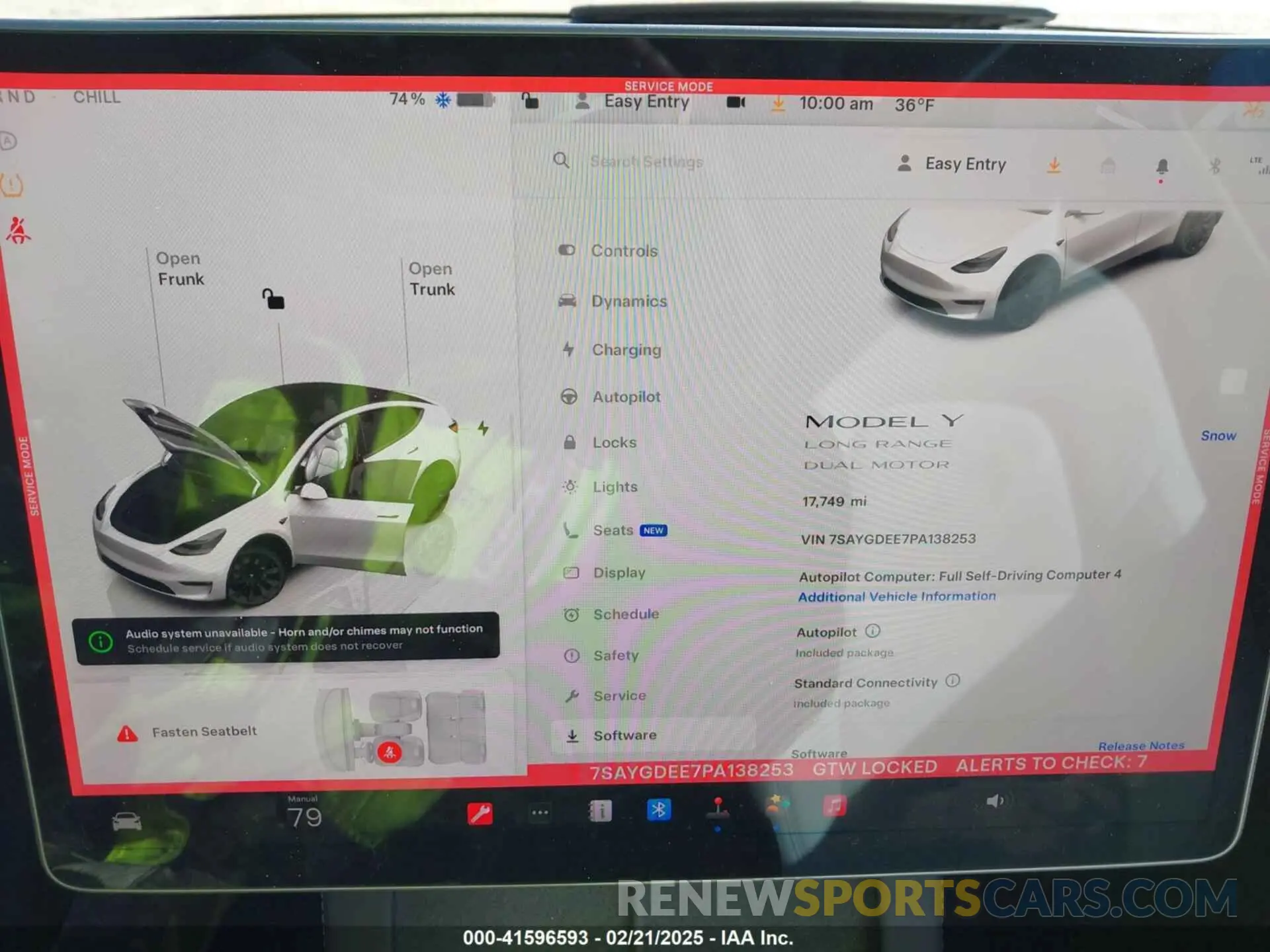 18 Photograph of a damaged car 7SAYGDEE7PA138253 TESLA MODEL Y 2023