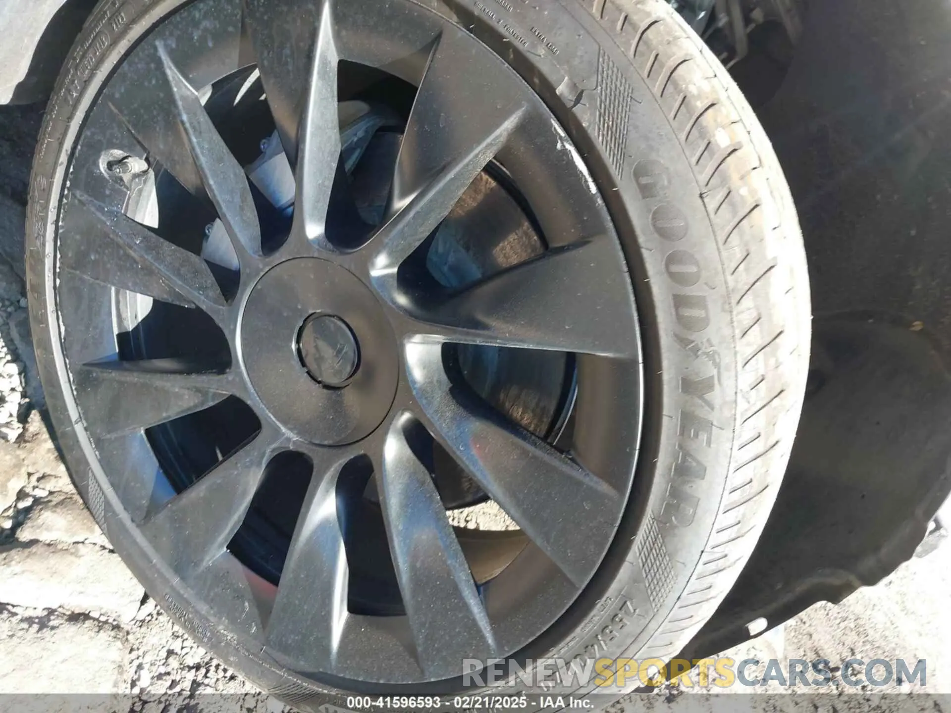 20 Photograph of a damaged car 7SAYGDEE7PA138253 TESLA MODEL Y 2023
