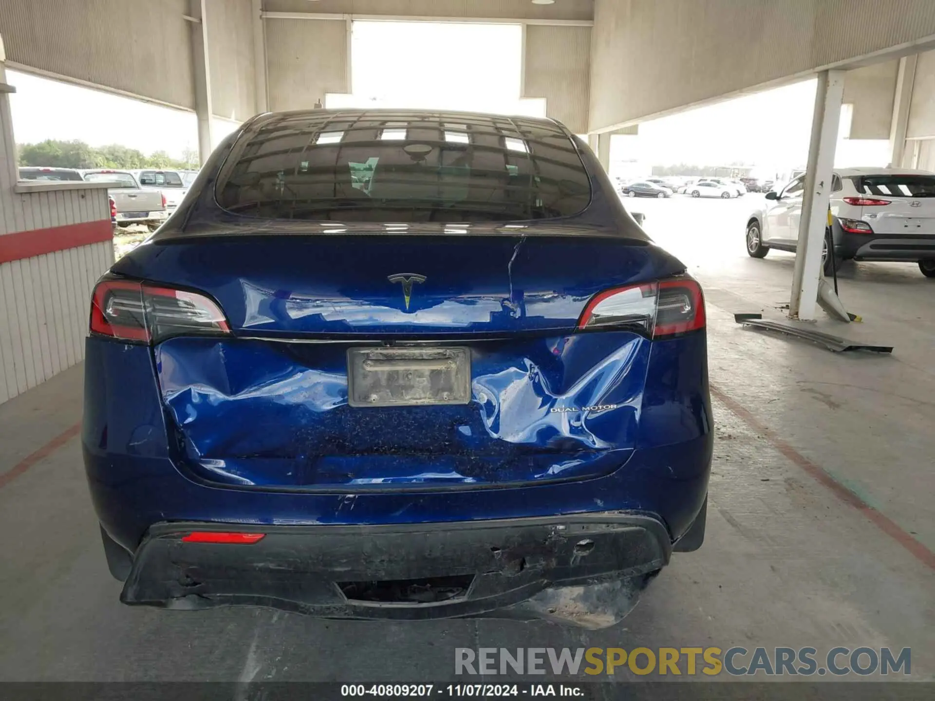 16 Photograph of a damaged car 7SAYGDEE7PA143890 TESLA MODEL Y 2023