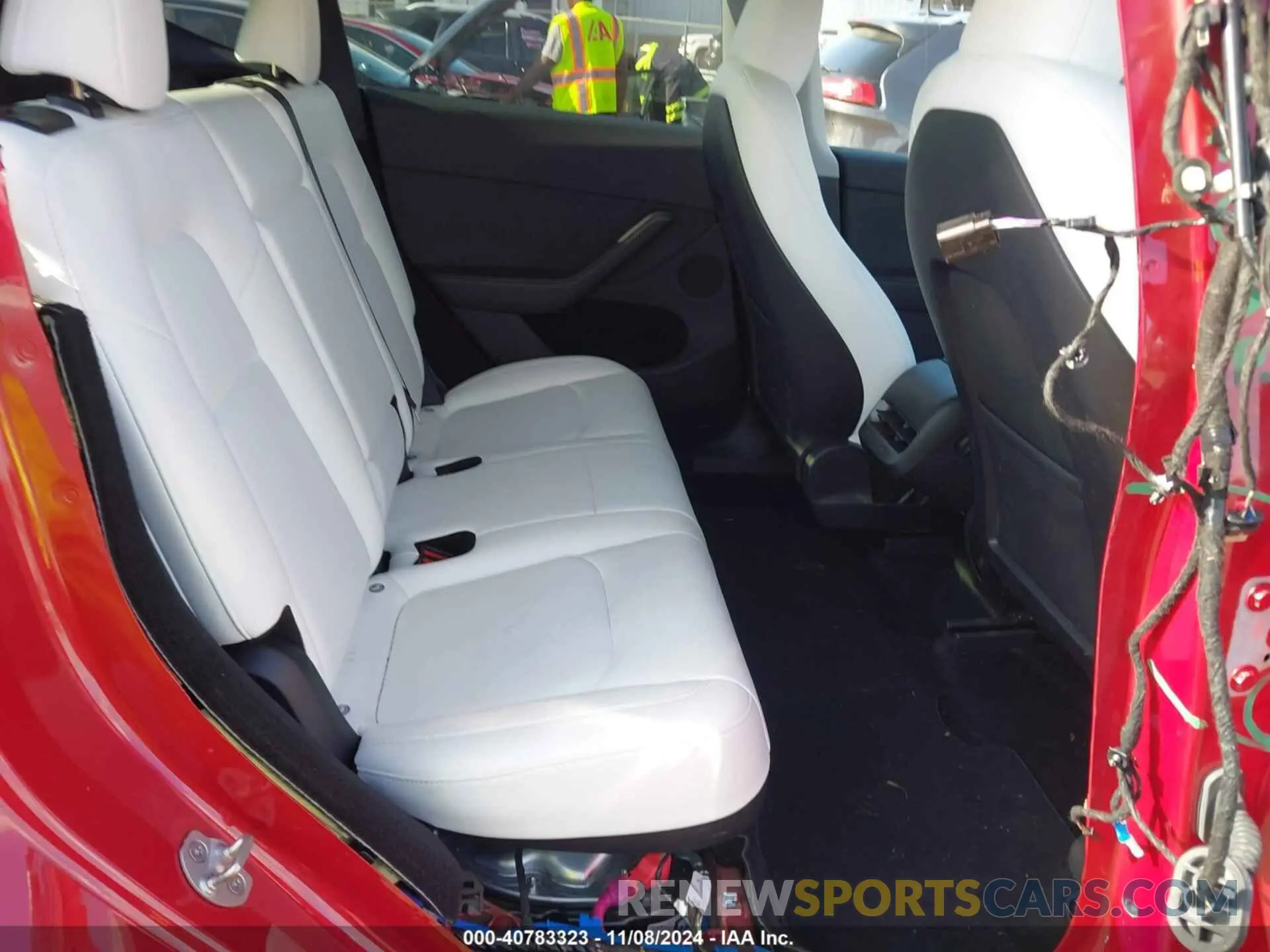 8 Photograph of a damaged car 7SAYGDEE7PA155182 TESLA MODEL Y 2023