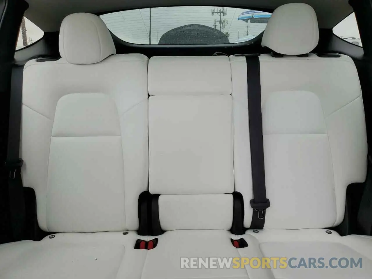10 Photograph of a damaged car 7SAYGDEE7PA155411 TESLA MODEL Y 2023