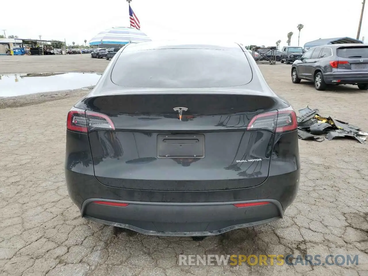 6 Photograph of a damaged car 7SAYGDEE7PA155411 TESLA MODEL Y 2023