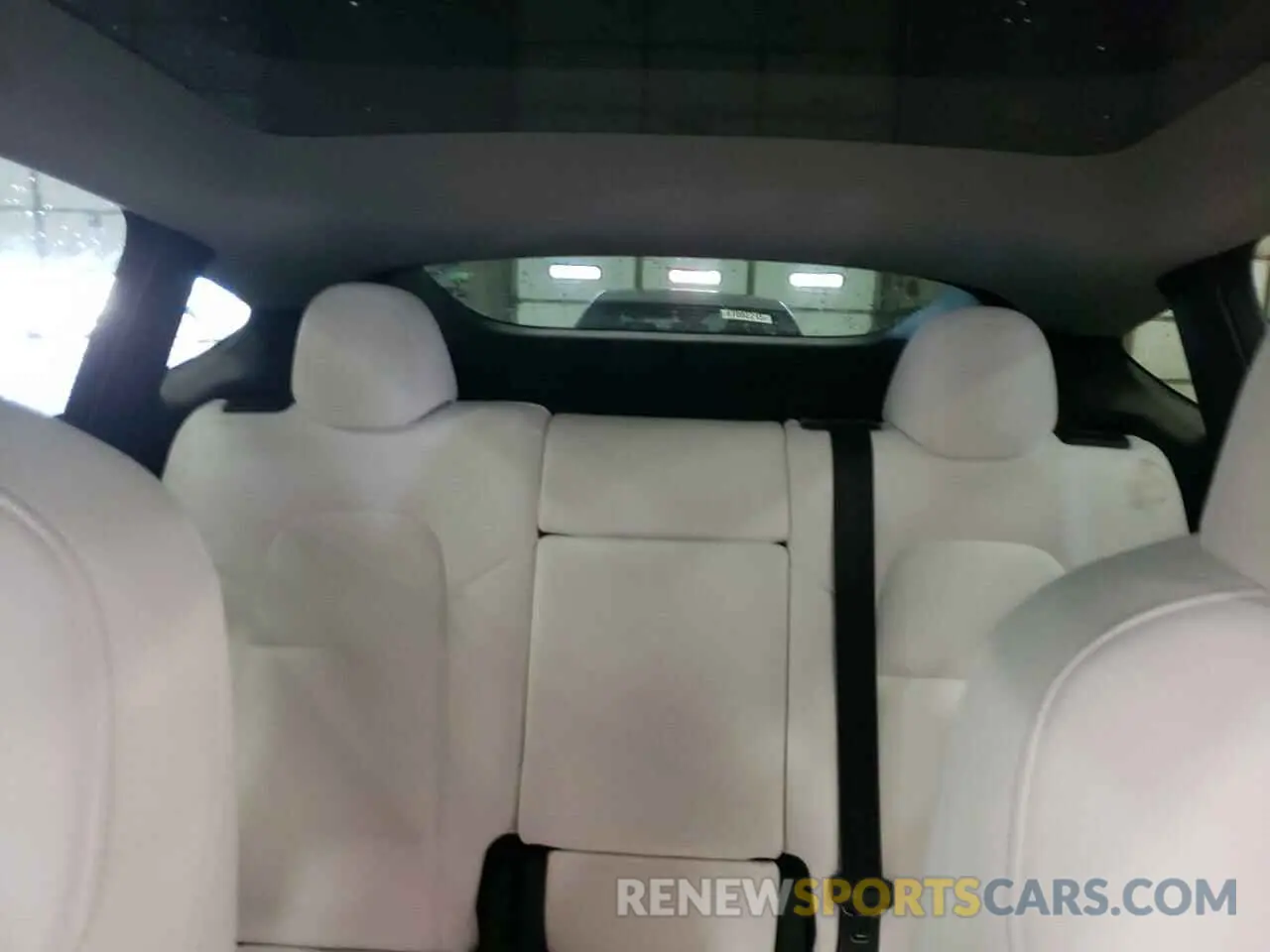 10 Photograph of a damaged car 7SAYGDEE7PA180793 TESLA MODEL Y 2023