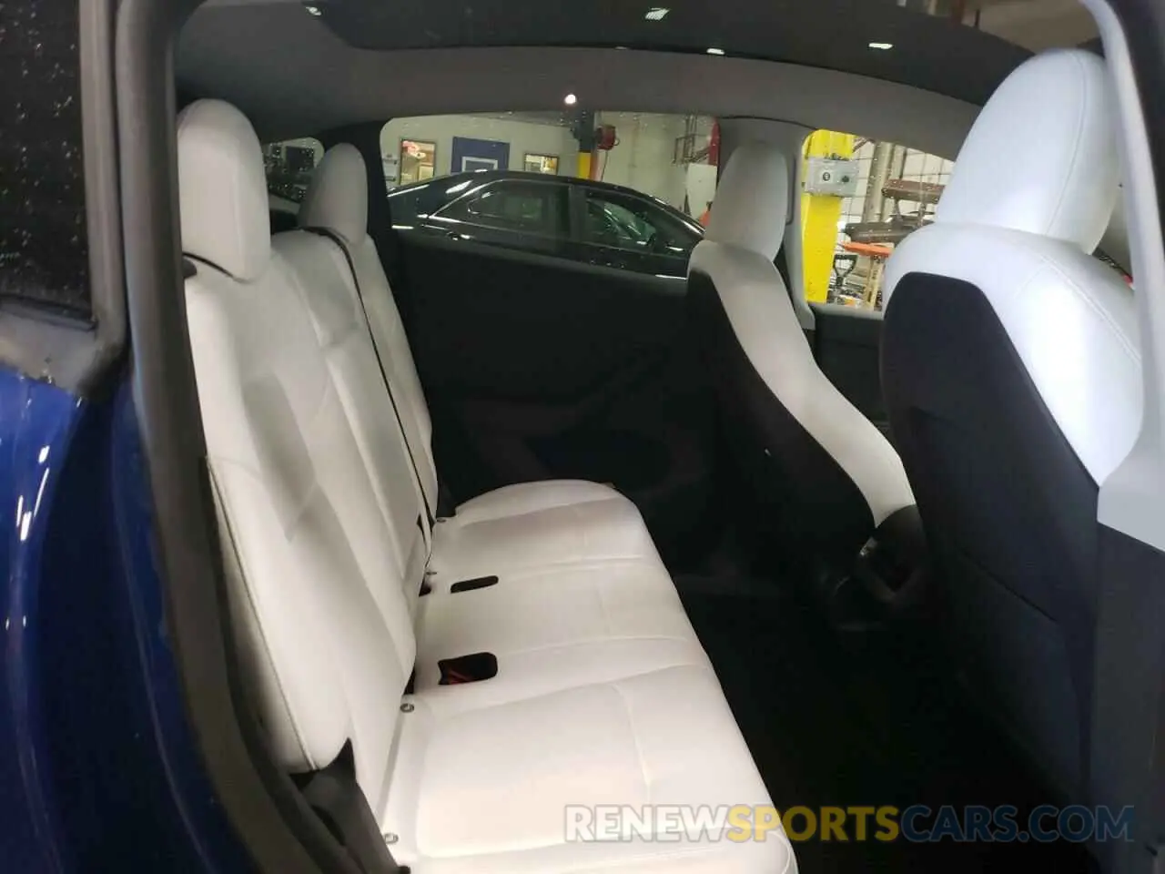 11 Photograph of a damaged car 7SAYGDEE7PA180793 TESLA MODEL Y 2023