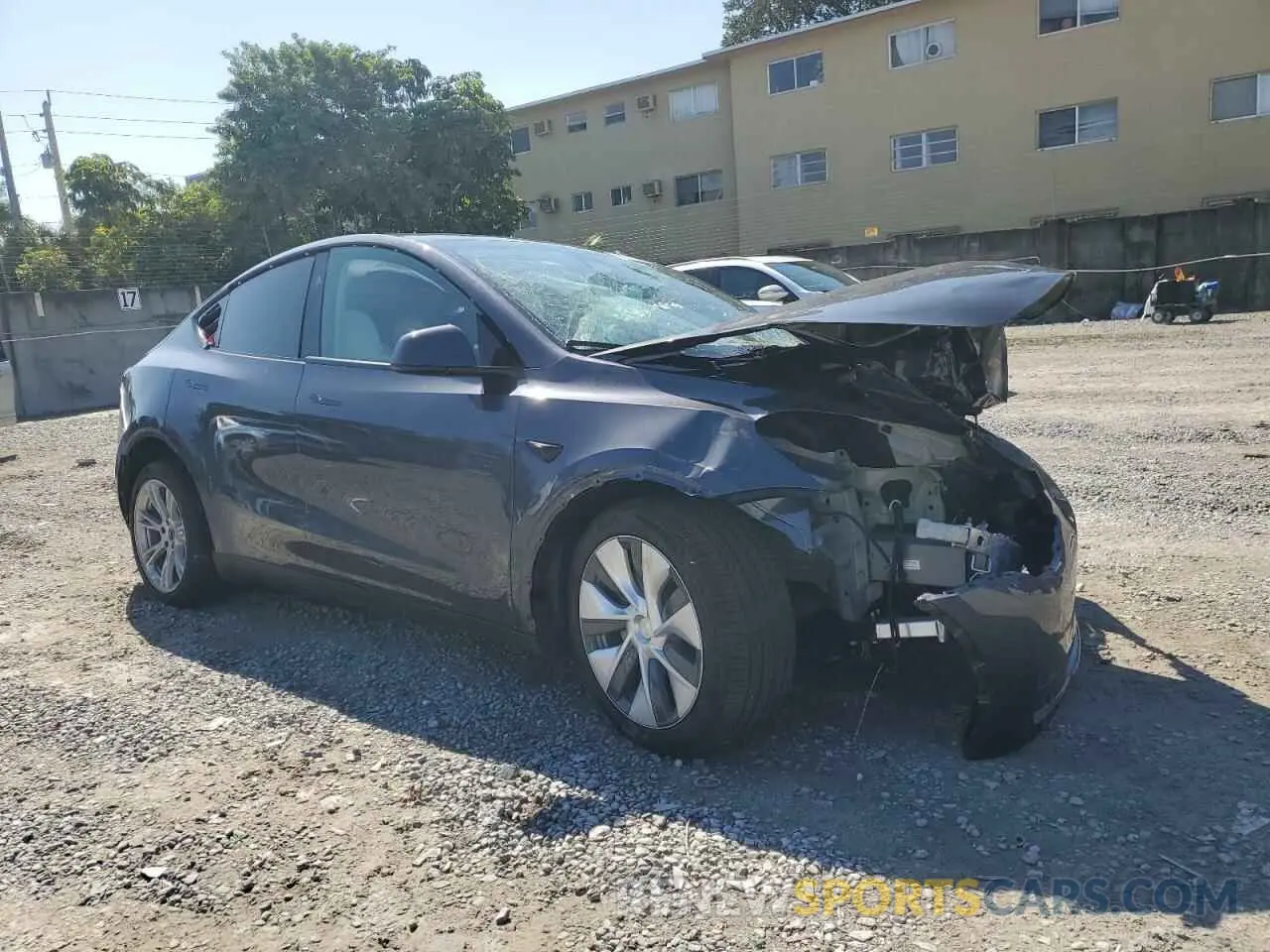 4 Photograph of a damaged car 7SAYGDEE7PA191681 TESLA MODEL Y 2023