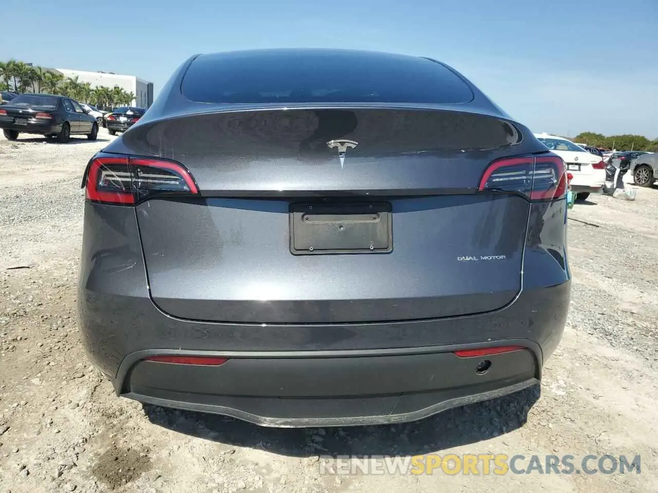 6 Photograph of a damaged car 7SAYGDEE7PA191681 TESLA MODEL Y 2023