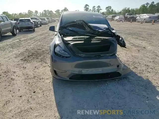 10 Photograph of a damaged car 7SAYGDEE7PA199067 TESLA MODEL Y 2023