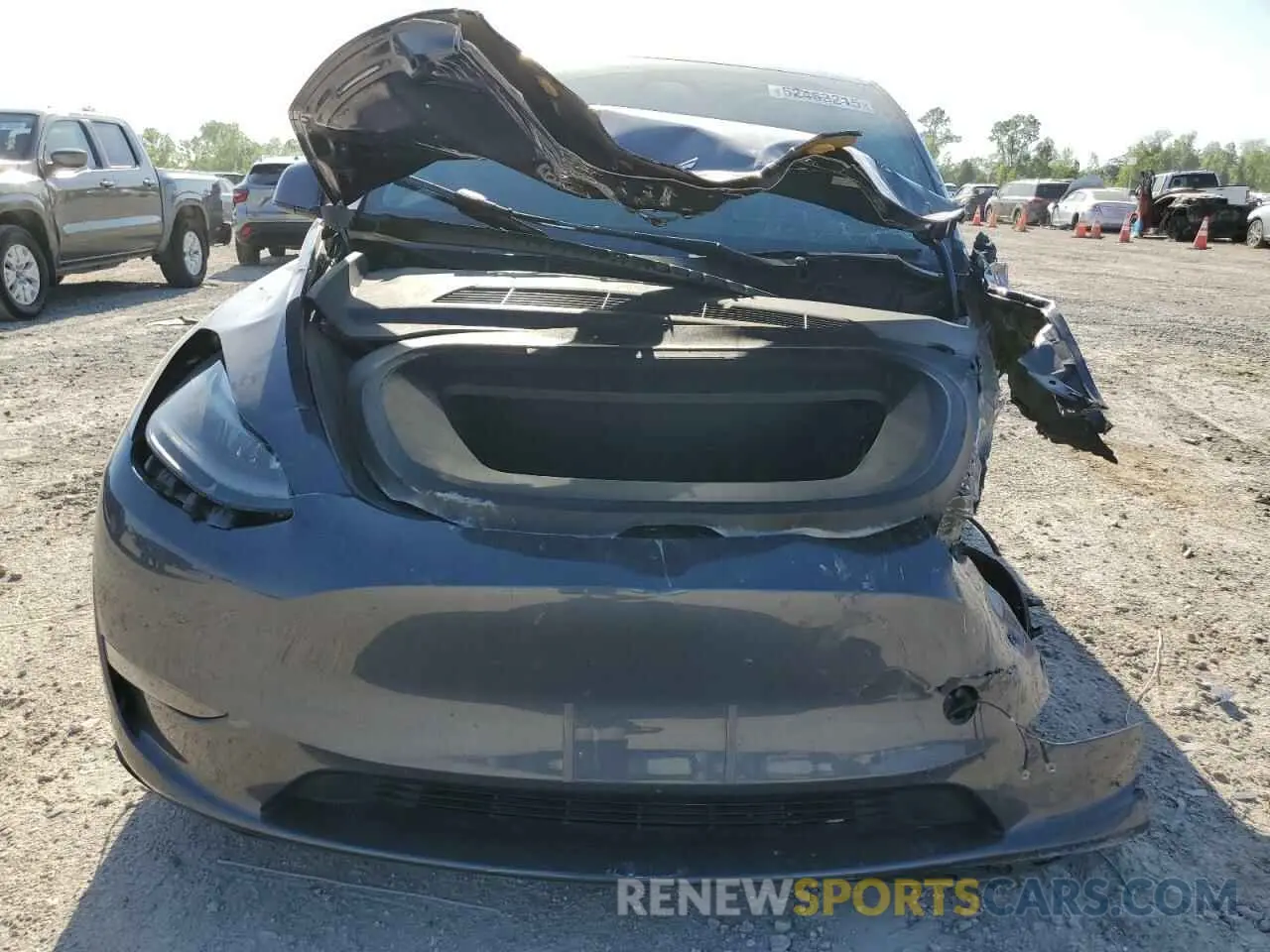 5 Photograph of a damaged car 7SAYGDEE7PA199067 TESLA MODEL Y 2023