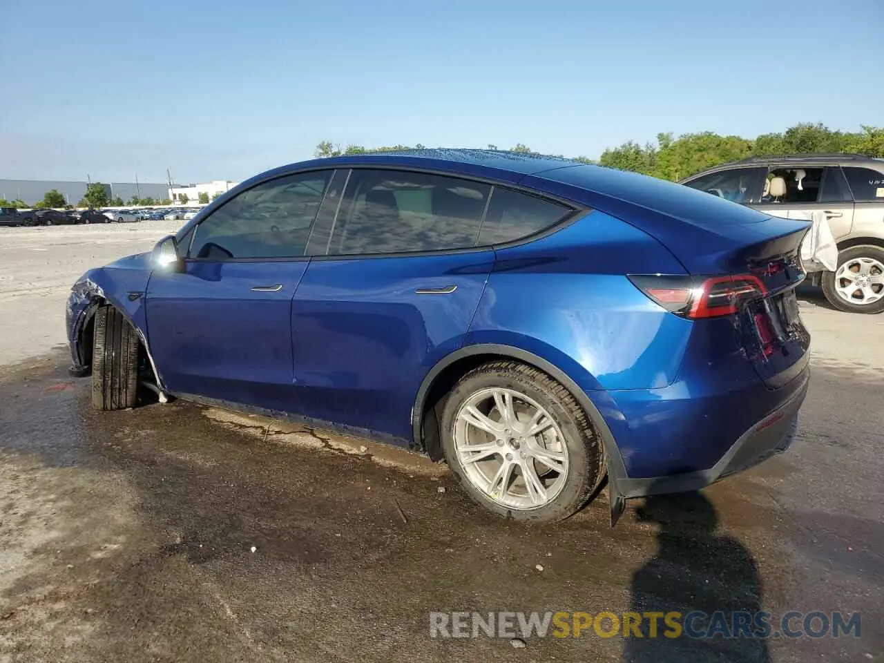 2 Photograph of a damaged car 7SAYGDEE7PA201531 TESLA MODEL Y 2023