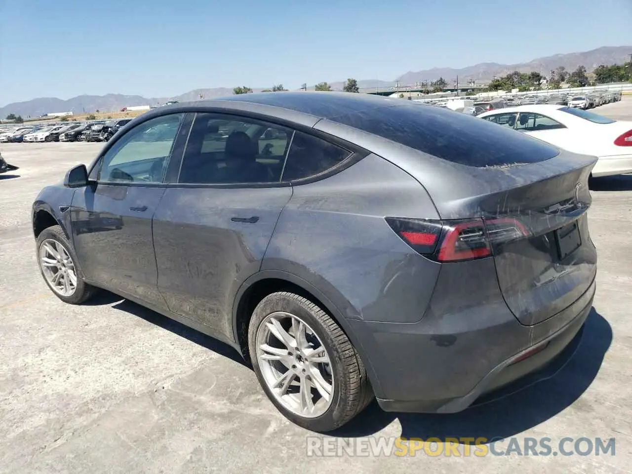 2 Photograph of a damaged car 7SAYGDEE7PA206762 TESLA MODEL Y 2023
