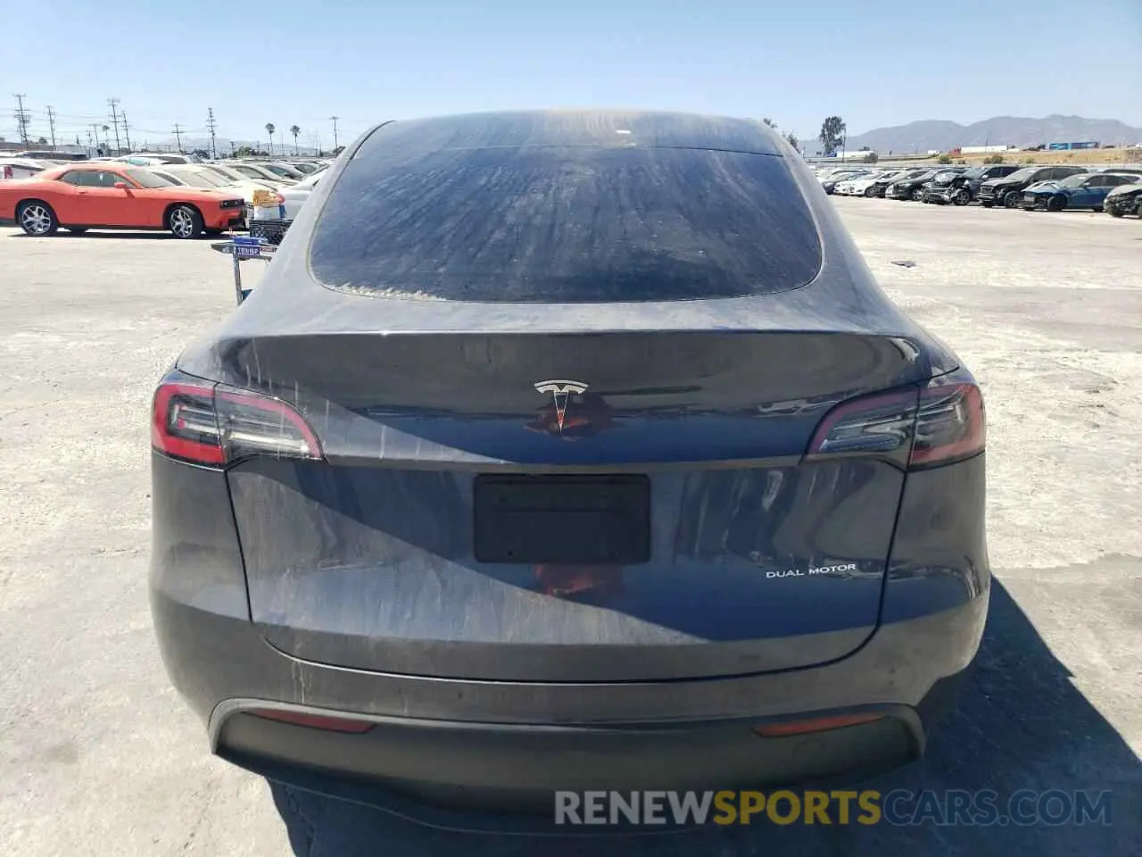 6 Photograph of a damaged car 7SAYGDEE7PA206762 TESLA MODEL Y 2023