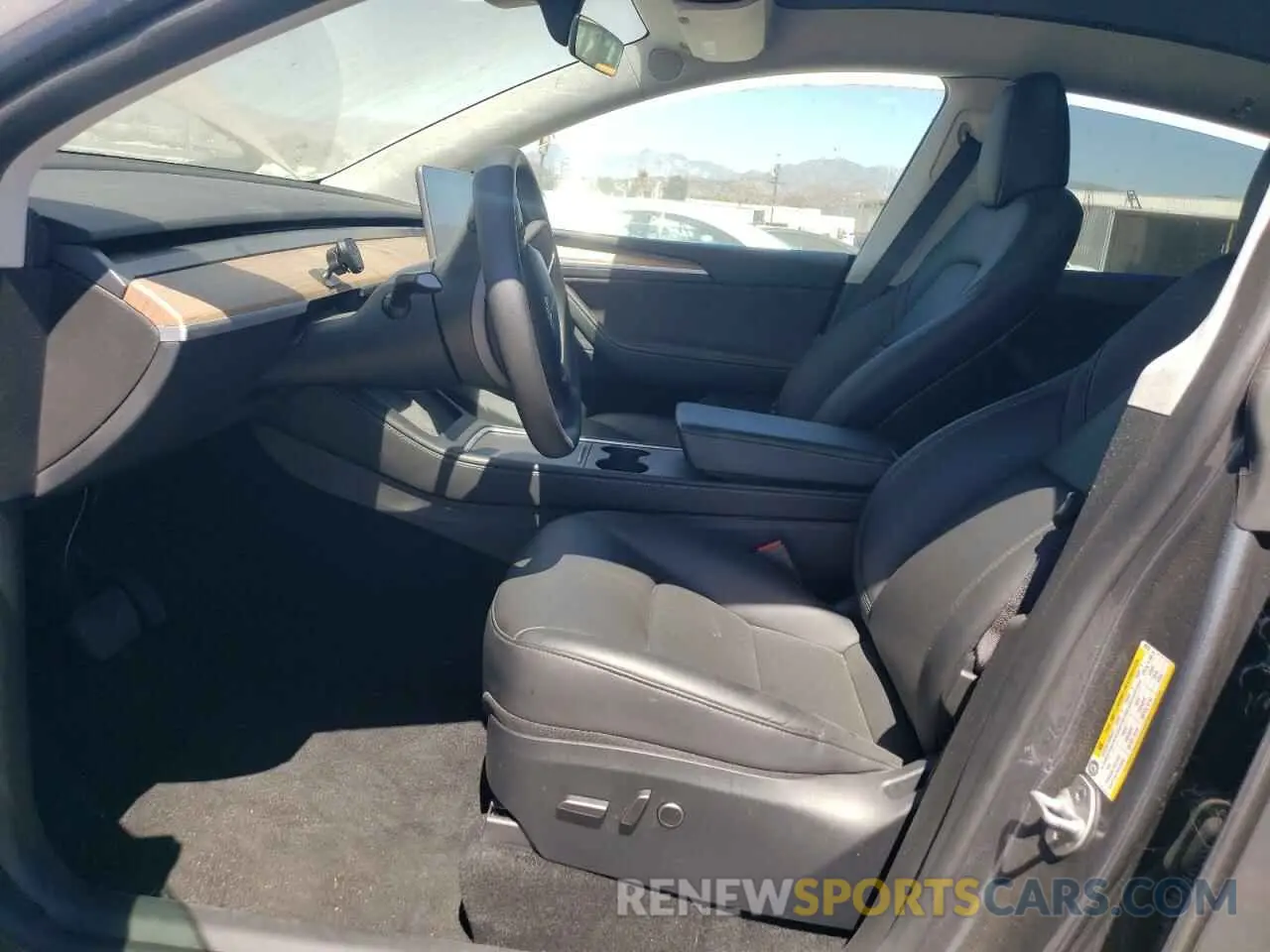 7 Photograph of a damaged car 7SAYGDEE7PA206762 TESLA MODEL Y 2023