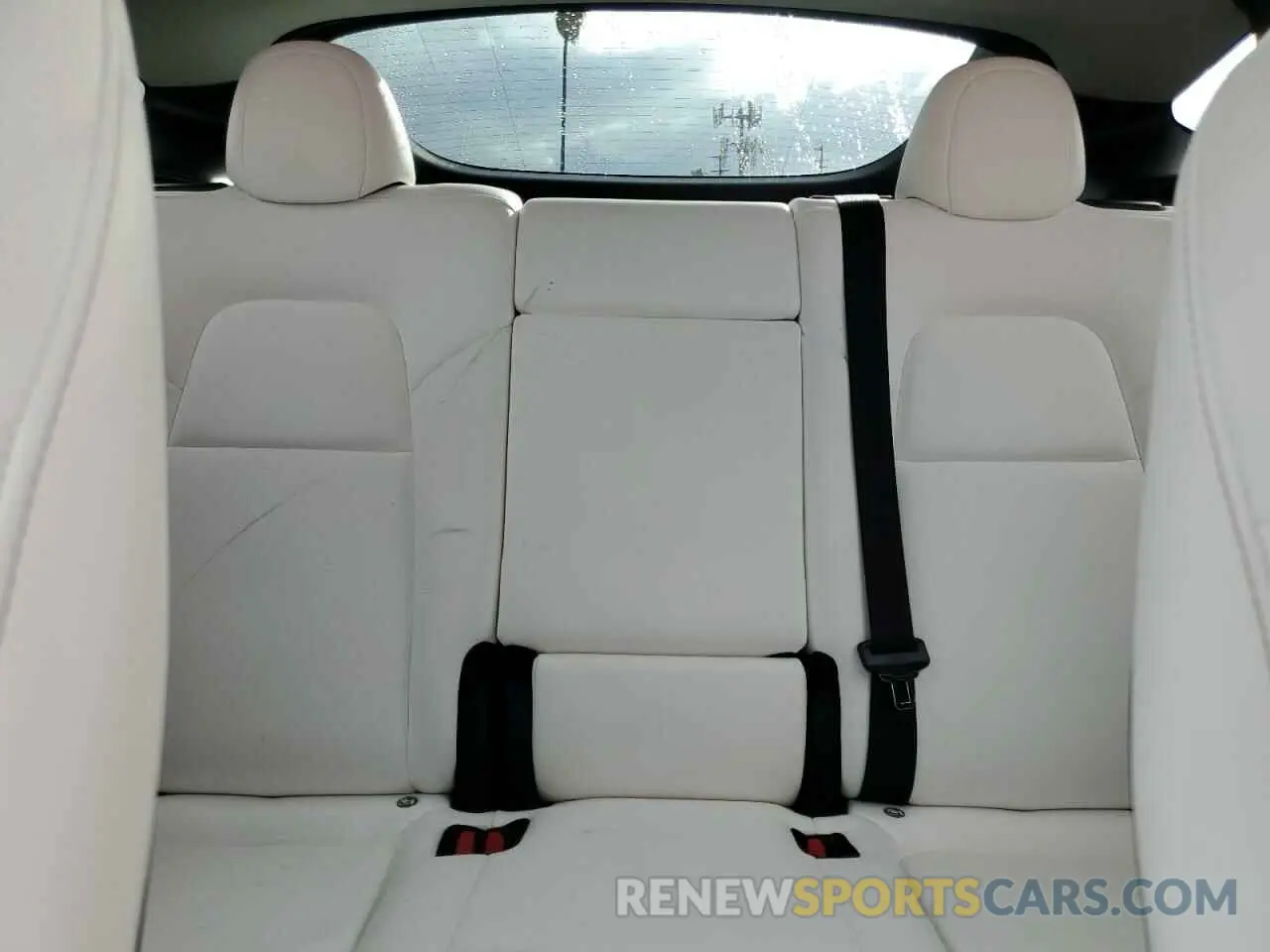 10 Photograph of a damaged car 7SAYGDEE7PA211007 TESLA MODEL Y 2023