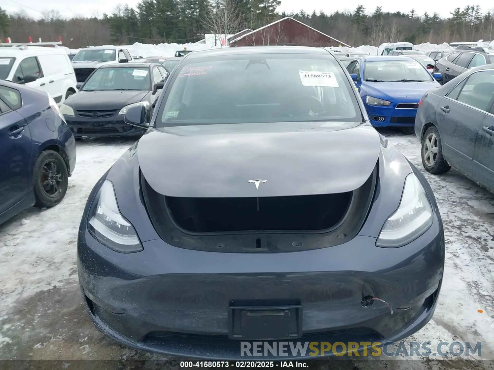 11 Photograph of a damaged car 7SAYGDEE7PF602709 TESLA MODEL Y 2023