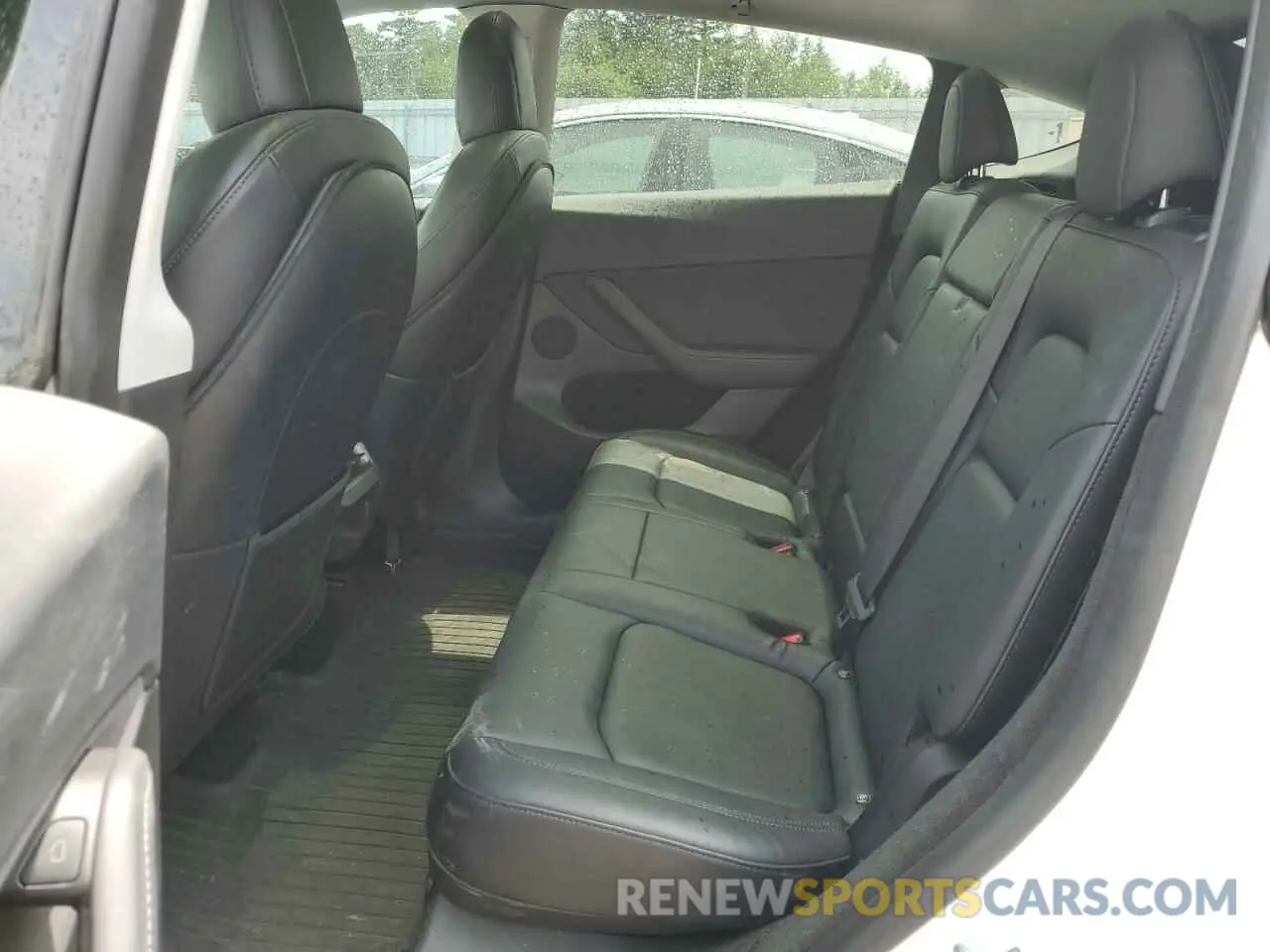 11 Photograph of a damaged car 7SAYGDEE7PF602712 TESLA MODEL Y 2023
