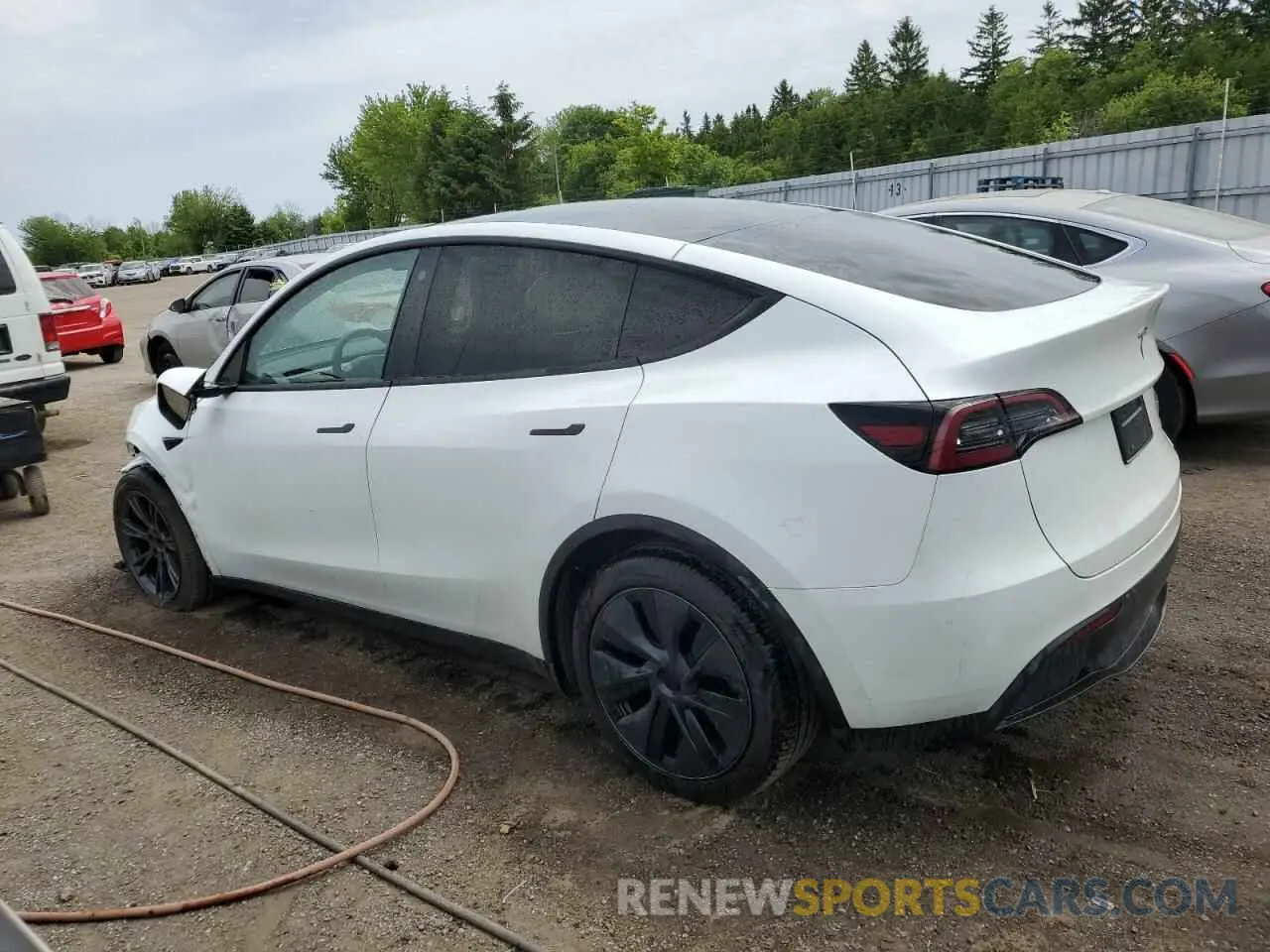 2 Photograph of a damaged car 7SAYGDEE7PF602712 TESLA MODEL Y 2023