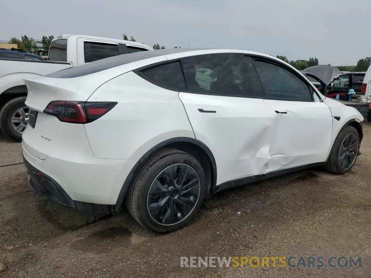 3 Photograph of a damaged car 7SAYGDEE7PF602712 TESLA MODEL Y 2023