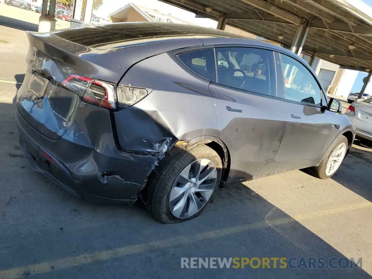 3 Photograph of a damaged car 7SAYGDEE7PF617386 TESLA MODEL Y 2023