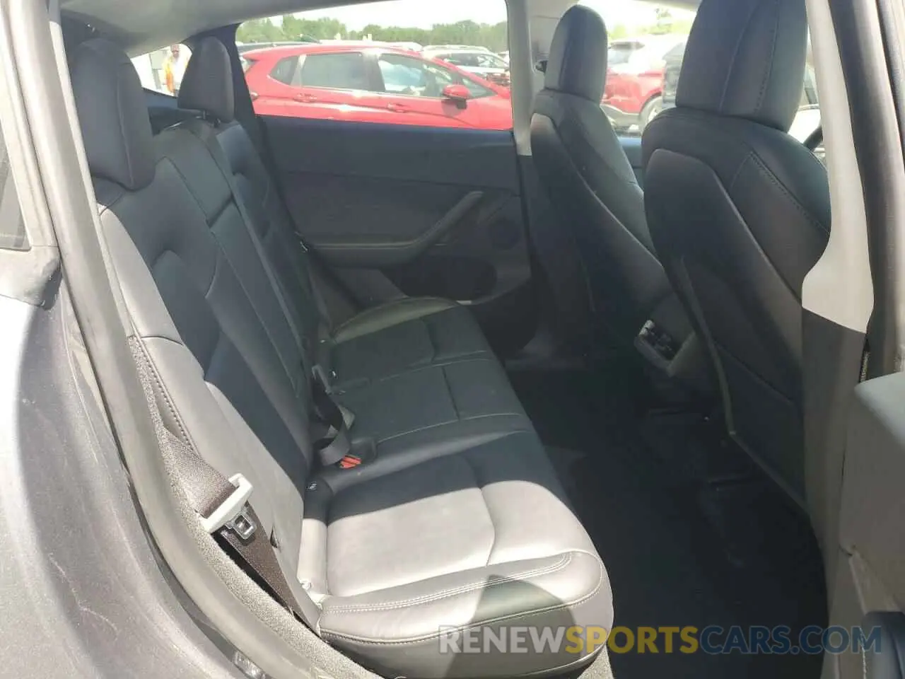 11 Photograph of a damaged car 7SAYGDEE7PF667947 TESLA MODEL Y 2023