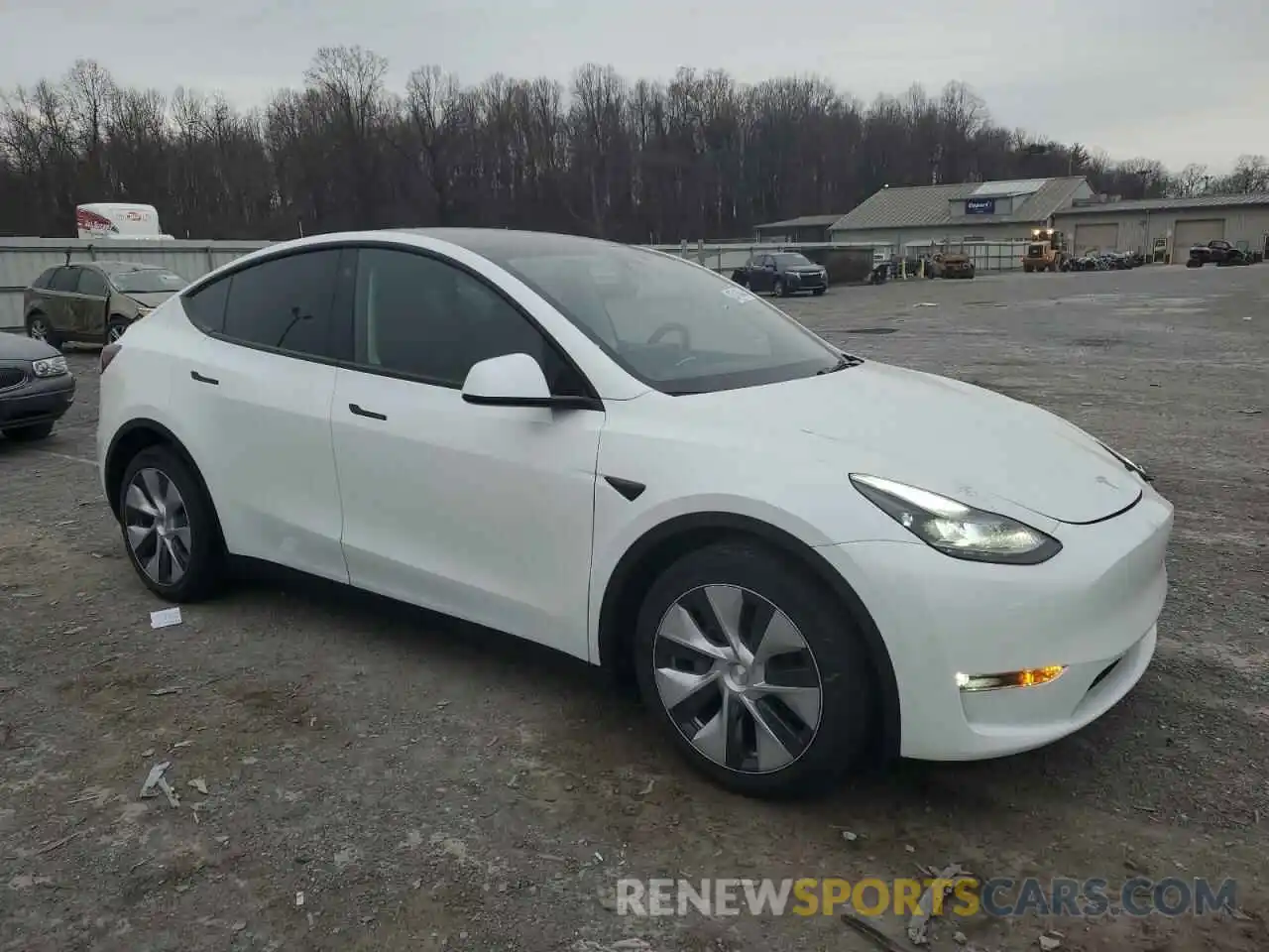 4 Photograph of a damaged car 7SAYGDEE7PF673621 TESLA MODEL Y 2023