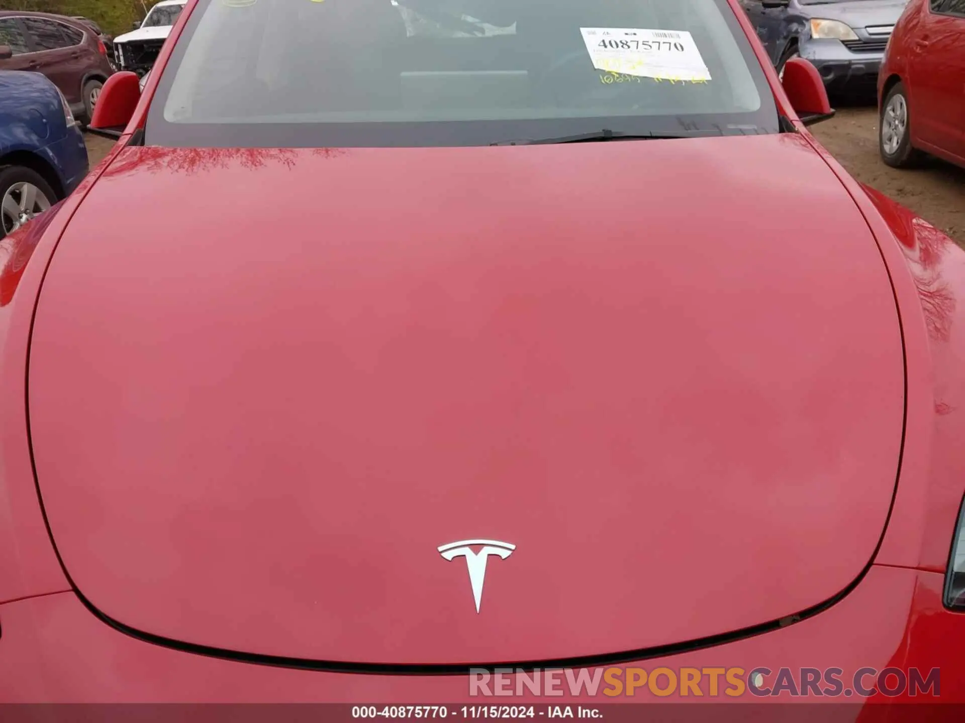 10 Photograph of a damaged car 7SAYGDEE7PF674249 TESLA MODEL Y 2023