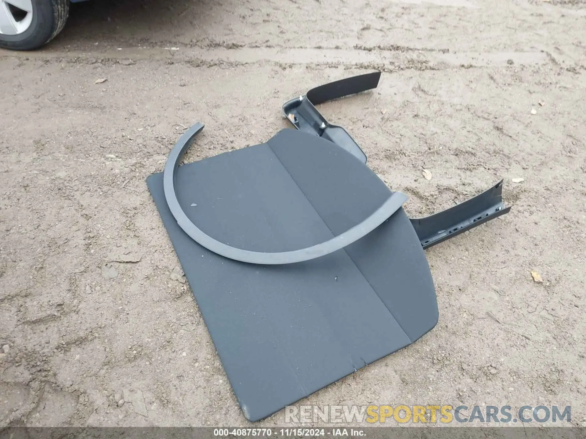 12 Photograph of a damaged car 7SAYGDEE7PF674249 TESLA MODEL Y 2023
