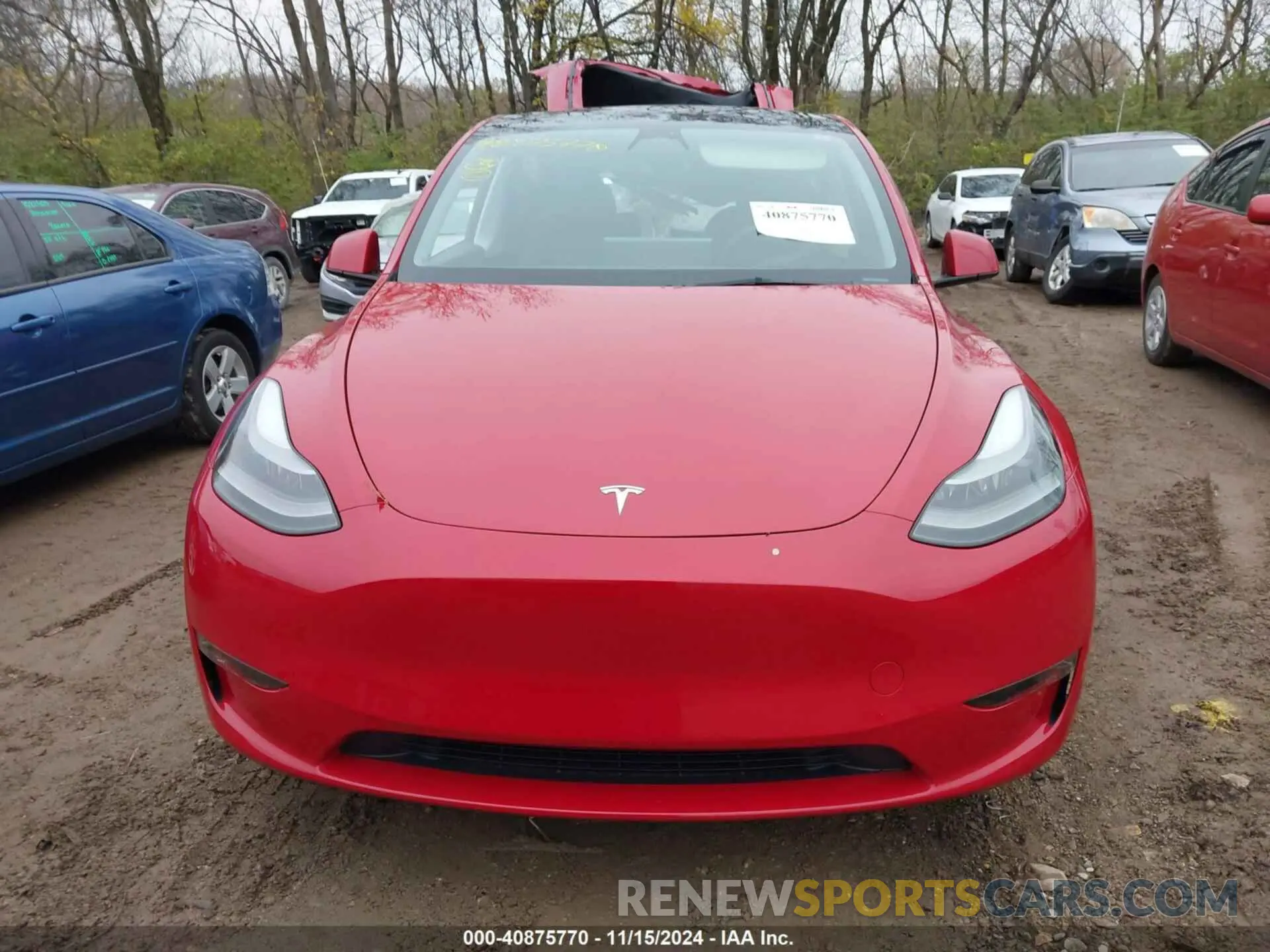 13 Photograph of a damaged car 7SAYGDEE7PF674249 TESLA MODEL Y 2023