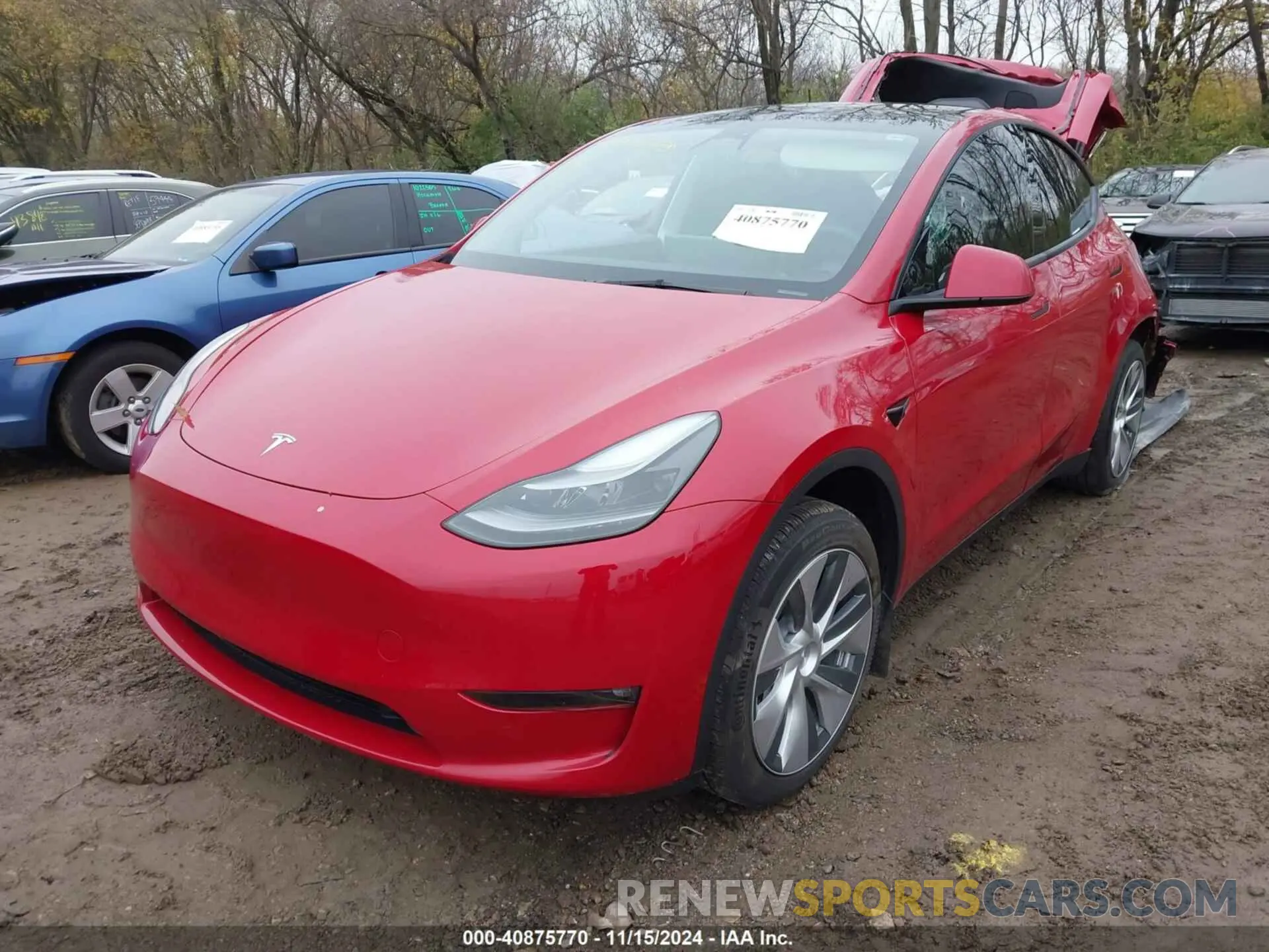 2 Photograph of a damaged car 7SAYGDEE7PF674249 TESLA MODEL Y 2023