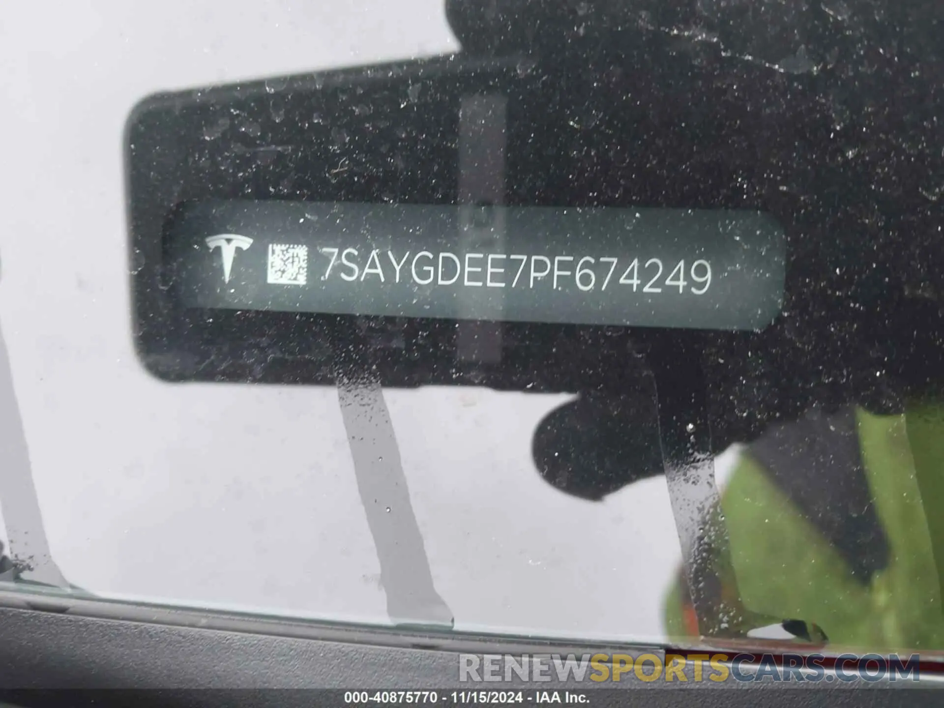 9 Photograph of a damaged car 7SAYGDEE7PF674249 TESLA MODEL Y 2023