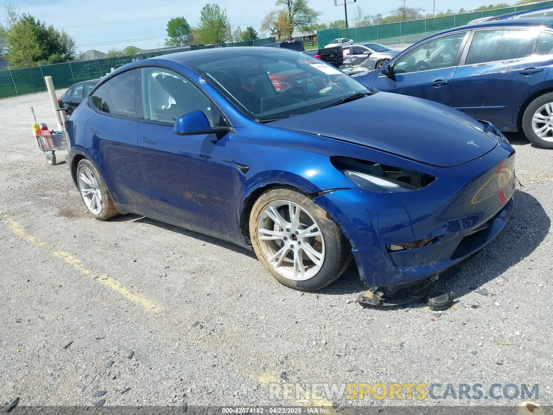 1 Photograph of a damaged car 7SAYGDEE7PF702051 TESLA MODEL Y 2023