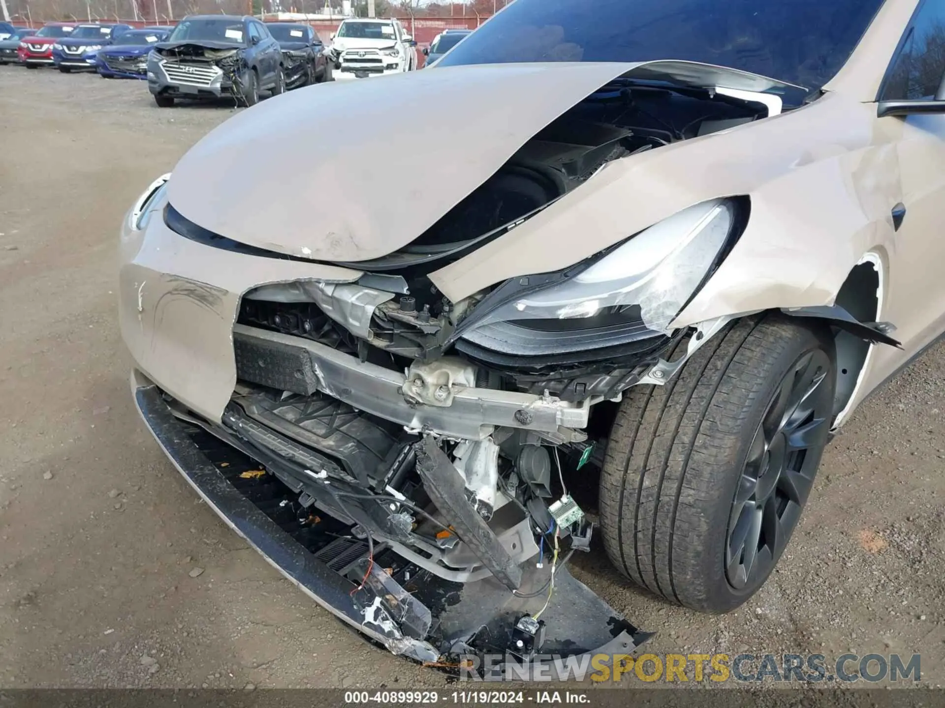 6 Photograph of a damaged car 7SAYGDEE7PF746437 TESLA MODEL Y 2023