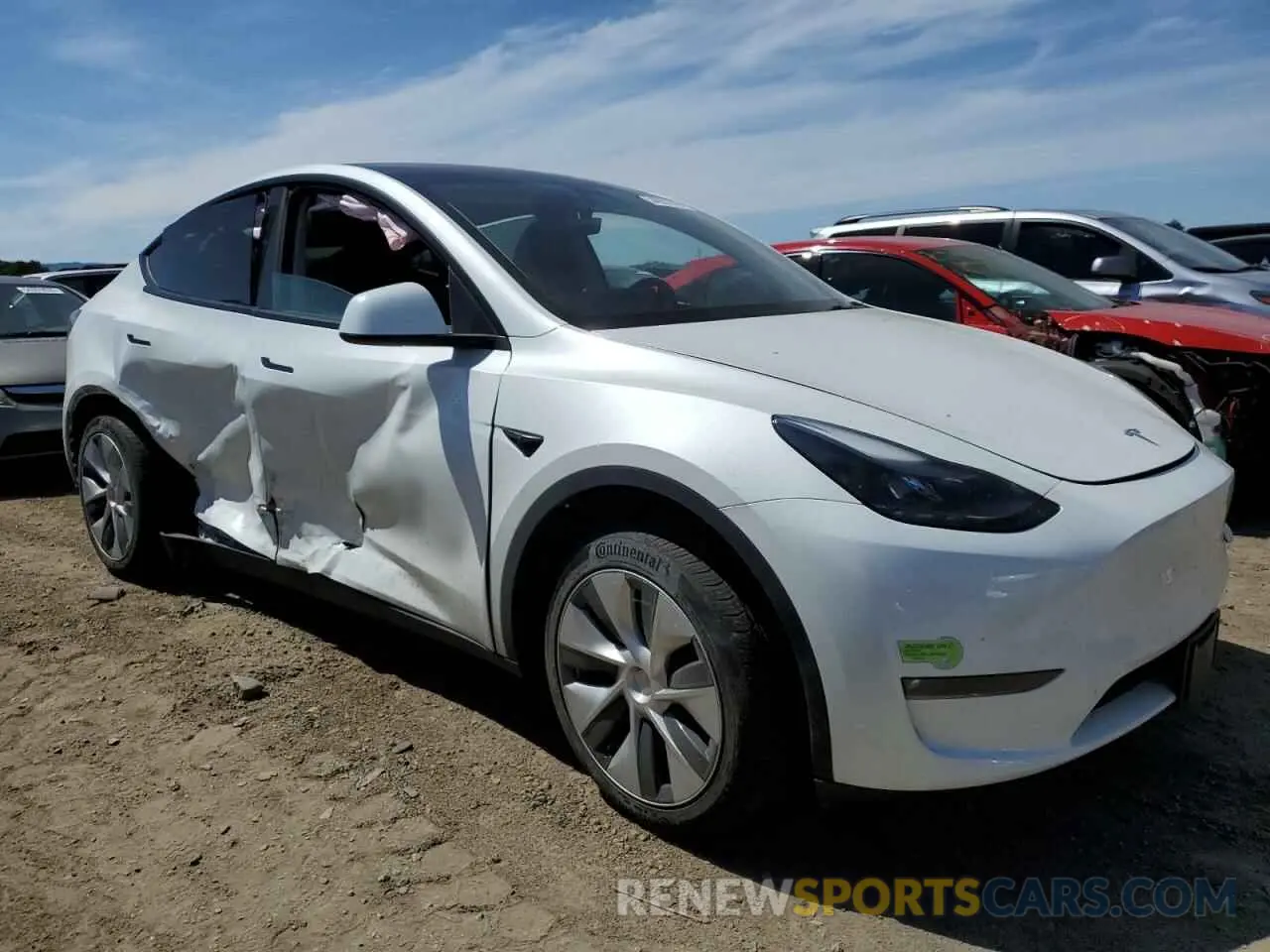 4 Photograph of a damaged car 7SAYGDEE7PF747894 TESLA MODEL Y 2023
