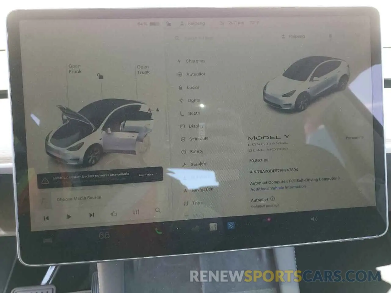 9 Photograph of a damaged car 7SAYGDEE7PF747894 TESLA MODEL Y 2023