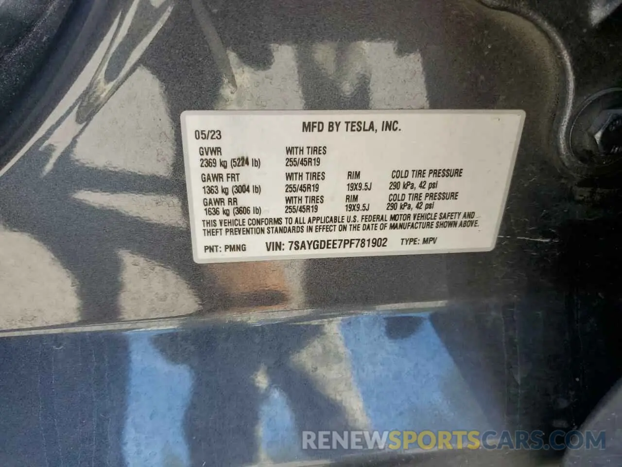 13 Photograph of a damaged car 7SAYGDEE7PF781902 TESLA MODEL Y 2023
