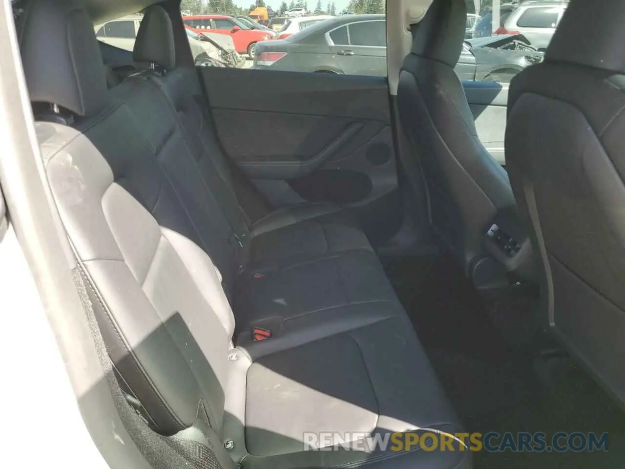 11 Photograph of a damaged car 7SAYGDEE7PF788932 TESLA MODEL Y 2023