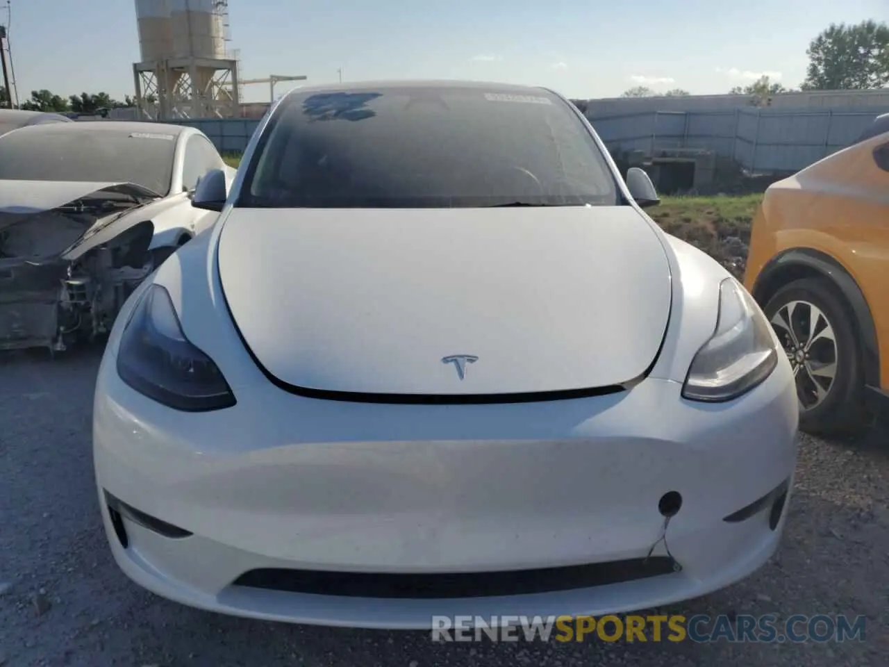 5 Photograph of a damaged car 7SAYGDEE7PF803963 TESLA MODEL Y 2023