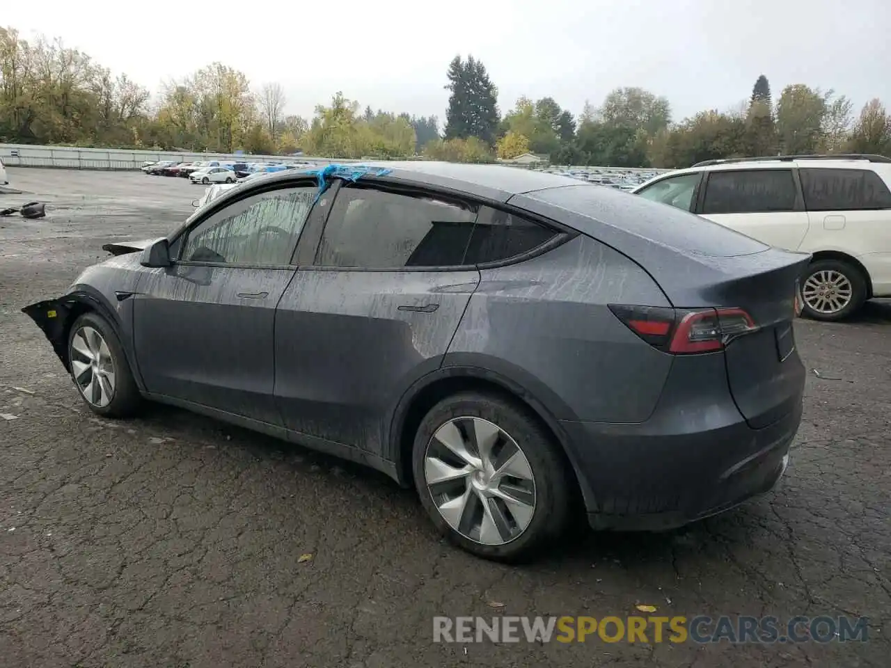 2 Photograph of a damaged car 7SAYGDEE7PF809939 TESLA MODEL Y 2023