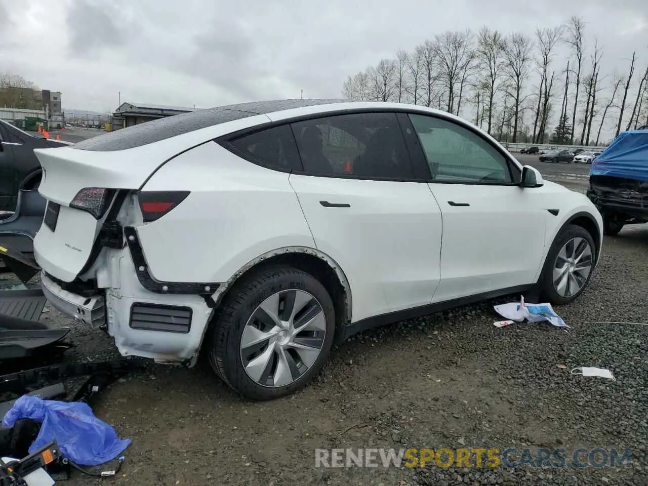 3 Photograph of a damaged car 7SAYGDEE7PF815465 TESLA MODEL Y 2023