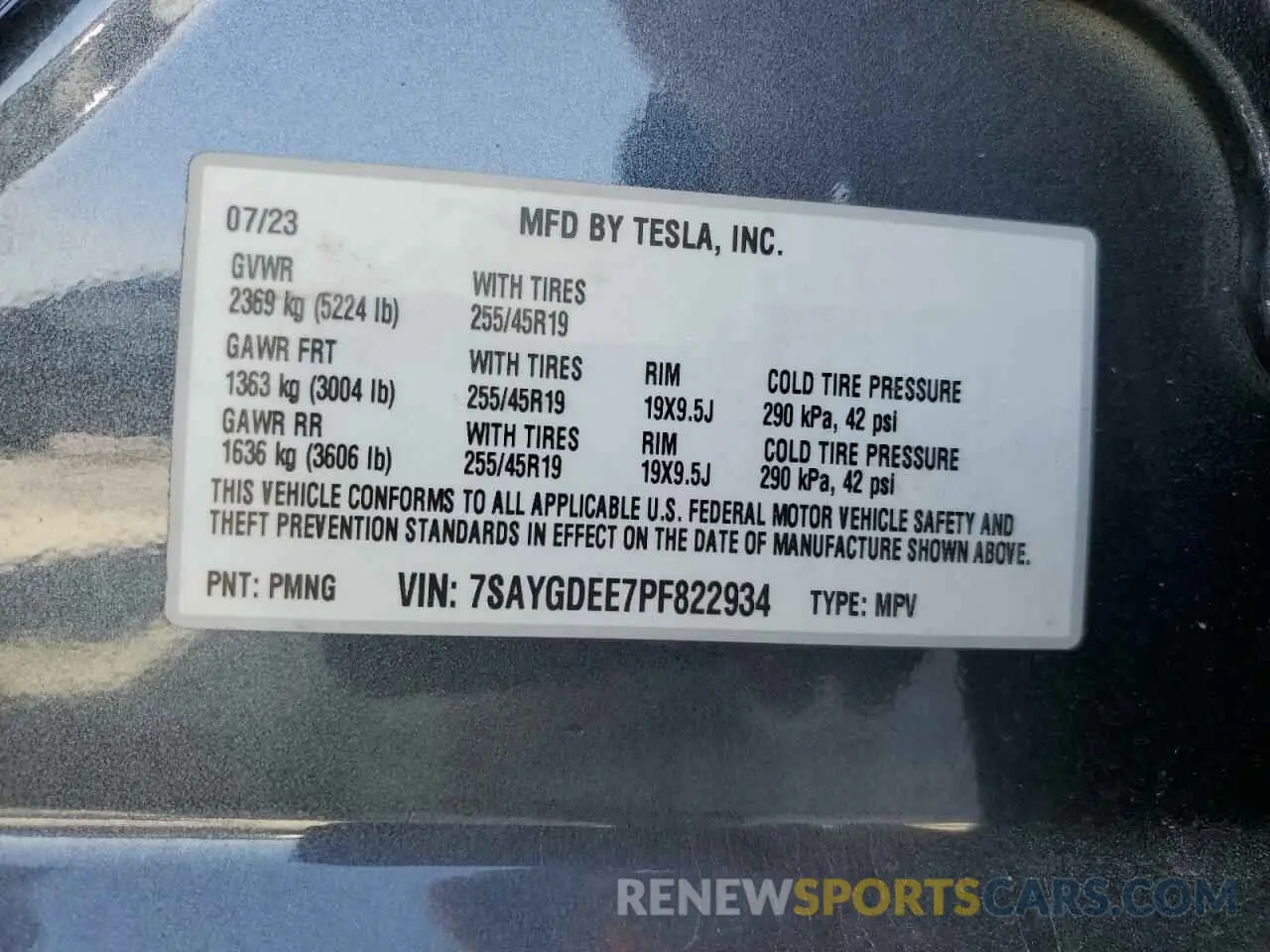 12 Photograph of a damaged car 7SAYGDEE7PF822934 TESLA MODEL Y 2023