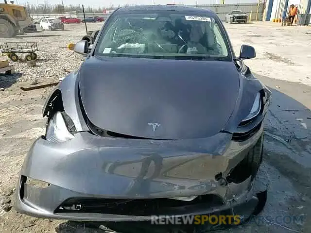 13 Photograph of a damaged car 7SAYGDEE7PF822934 TESLA MODEL Y 2023