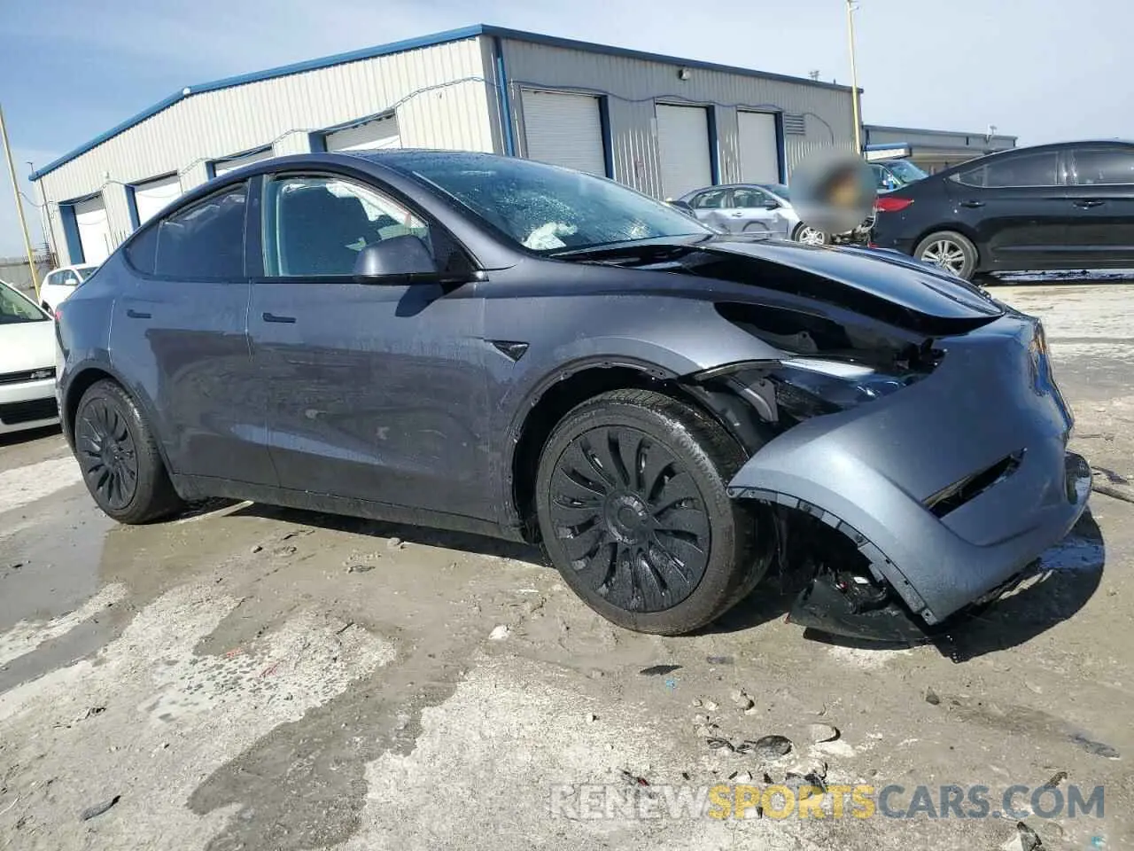 4 Photograph of a damaged car 7SAYGDEE7PF822934 TESLA MODEL Y 2023