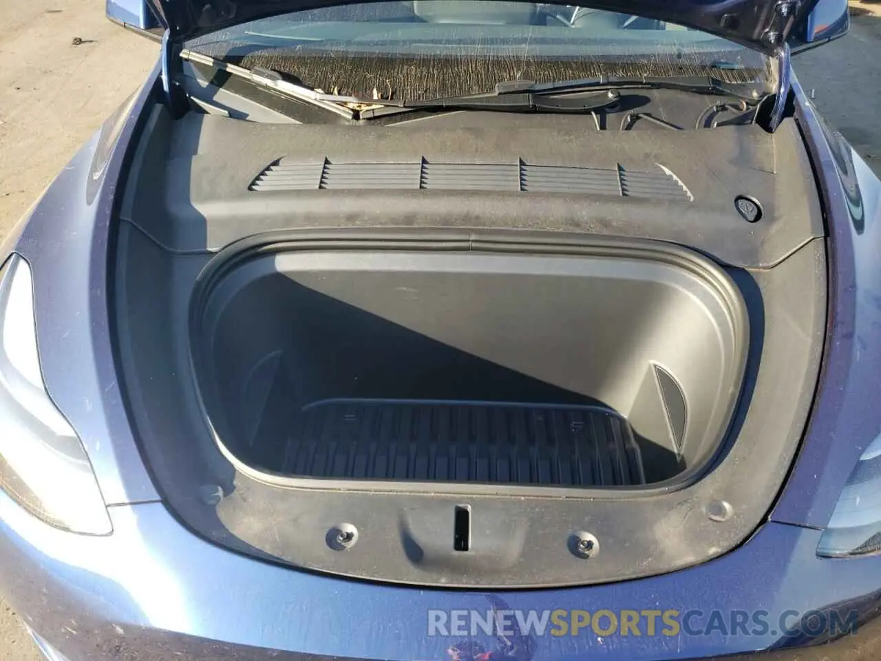 11 Photograph of a damaged car 7SAYGDEE7PF847087 TESLA MODEL Y 2023
