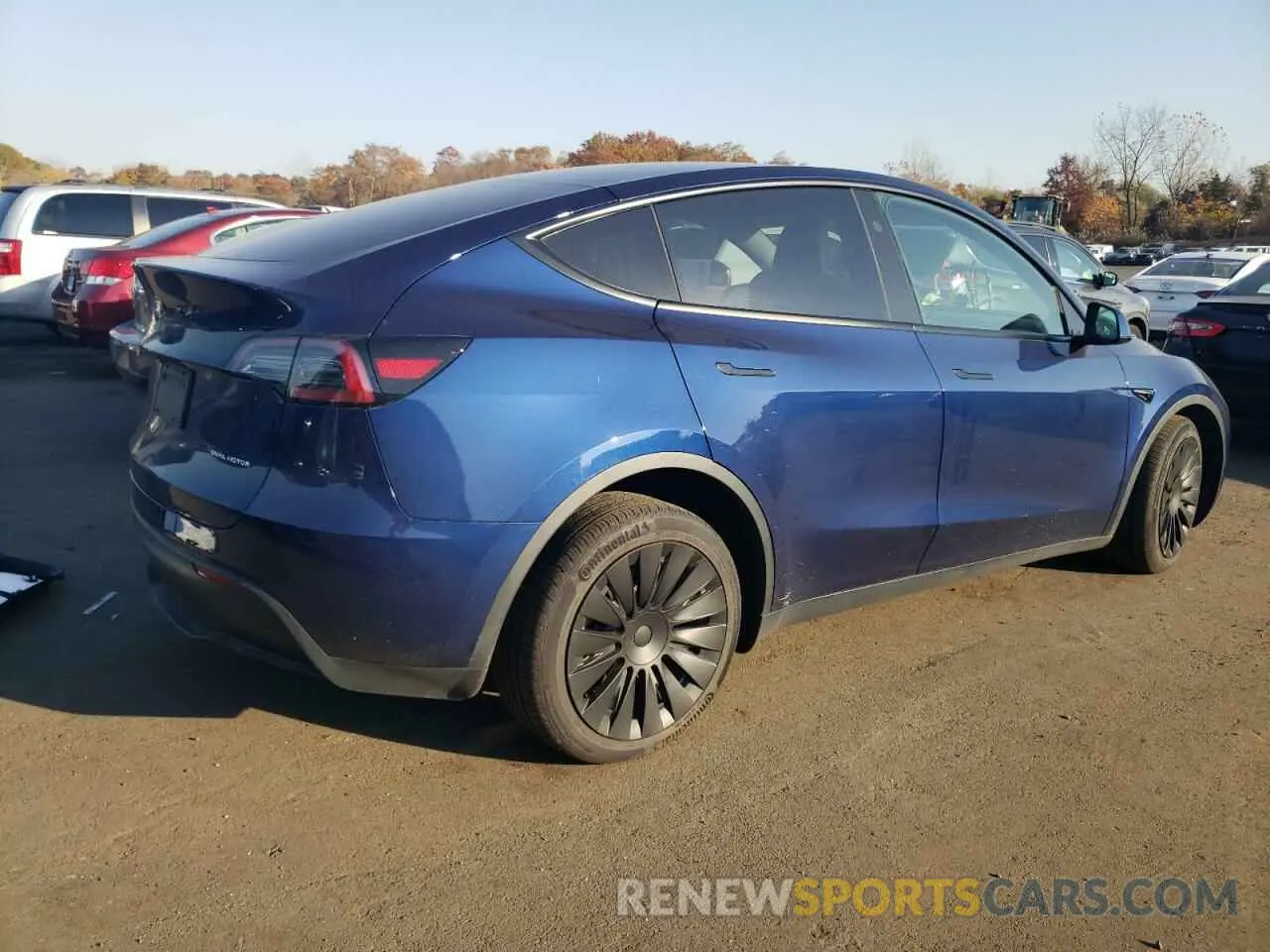 3 Photograph of a damaged car 7SAYGDEE7PF847087 TESLA MODEL Y 2023