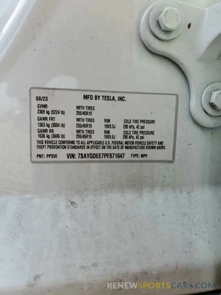 13 Photograph of a damaged car 7SAYGDEE7PF871647 TESLA MODEL Y 2023