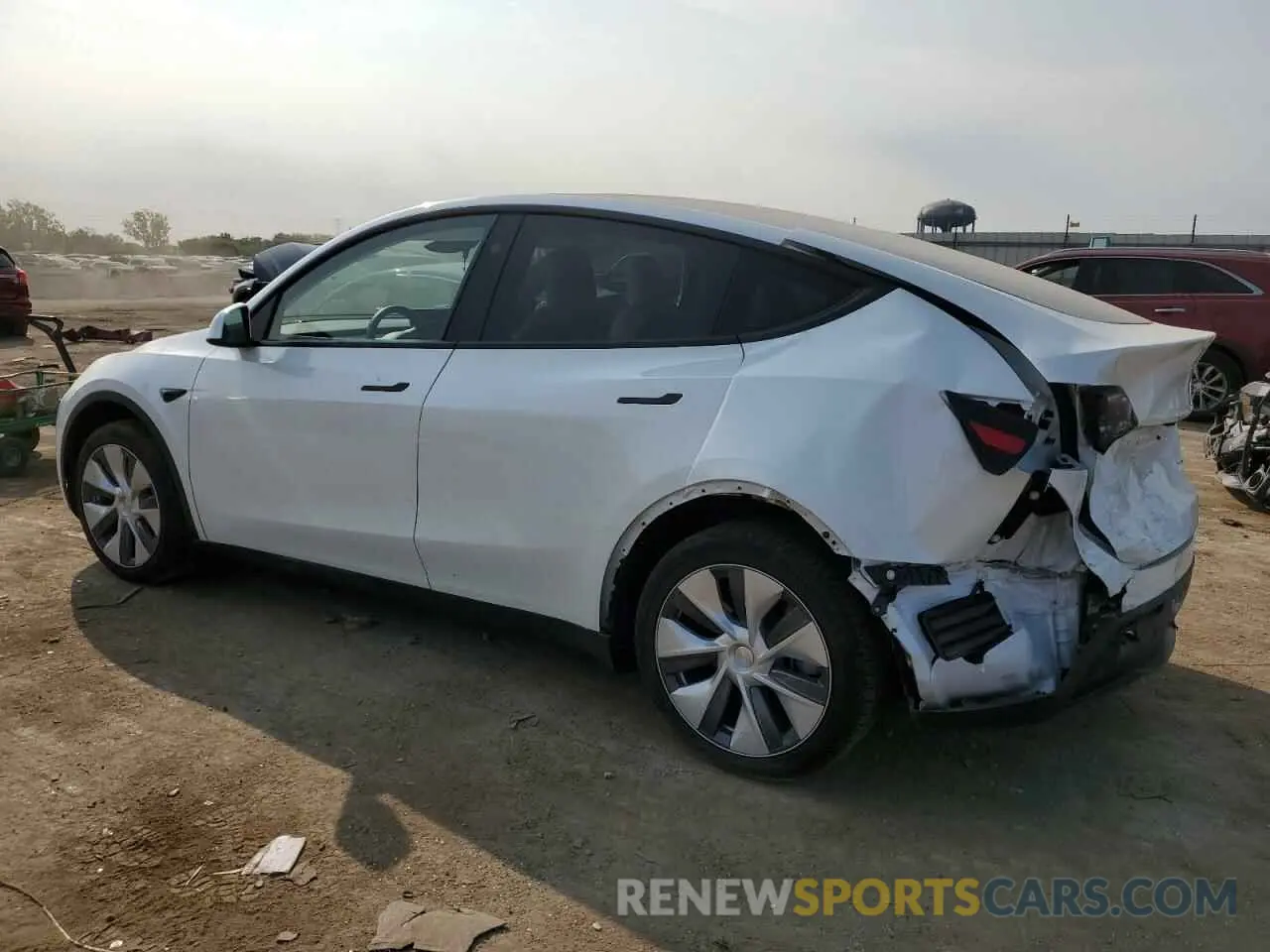 2 Photograph of a damaged car 7SAYGDEE7PF871647 TESLA MODEL Y 2023