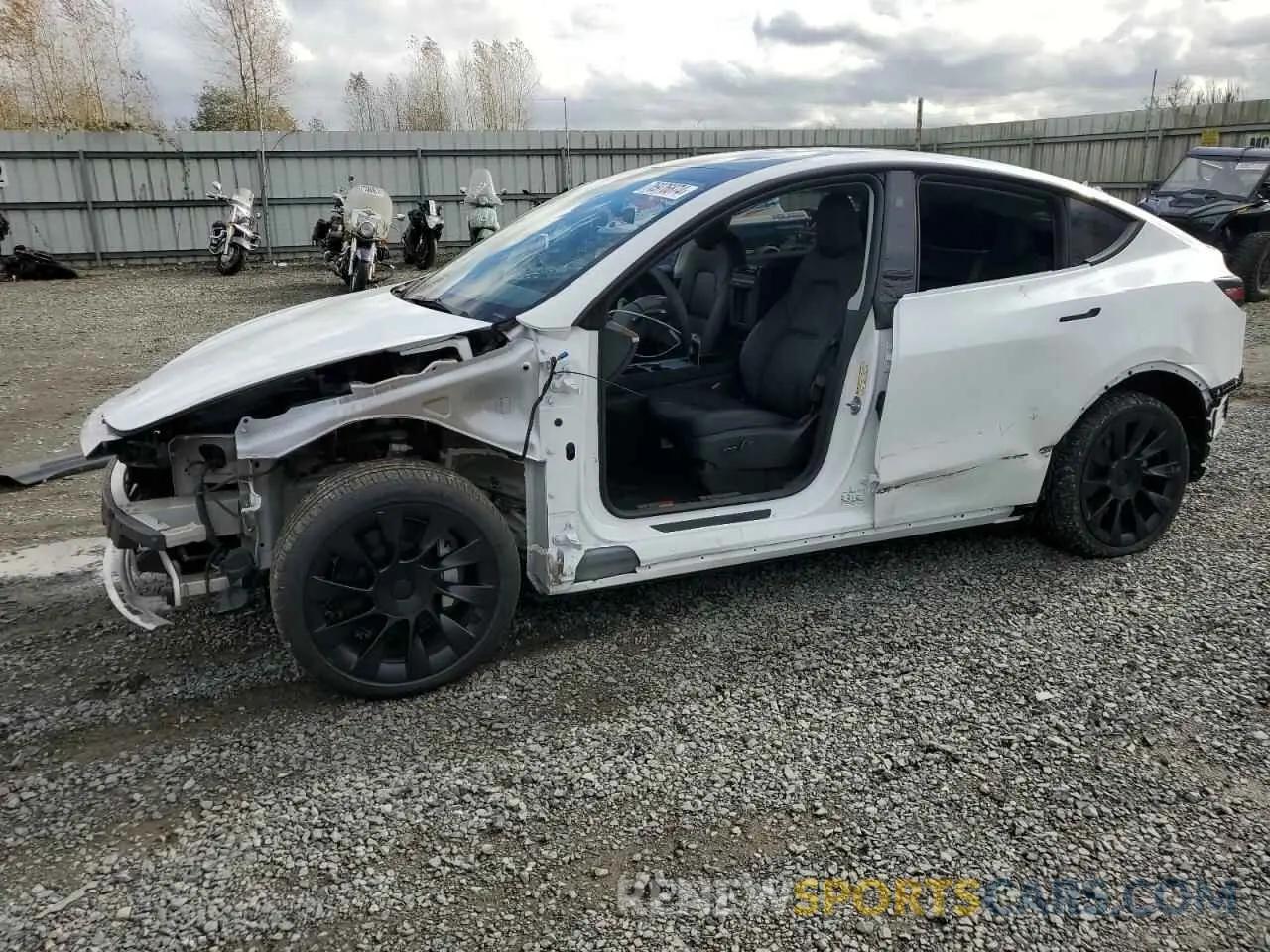 1 Photograph of a damaged car 7SAYGDEE7PF887797 TESLA MODEL Y 2023