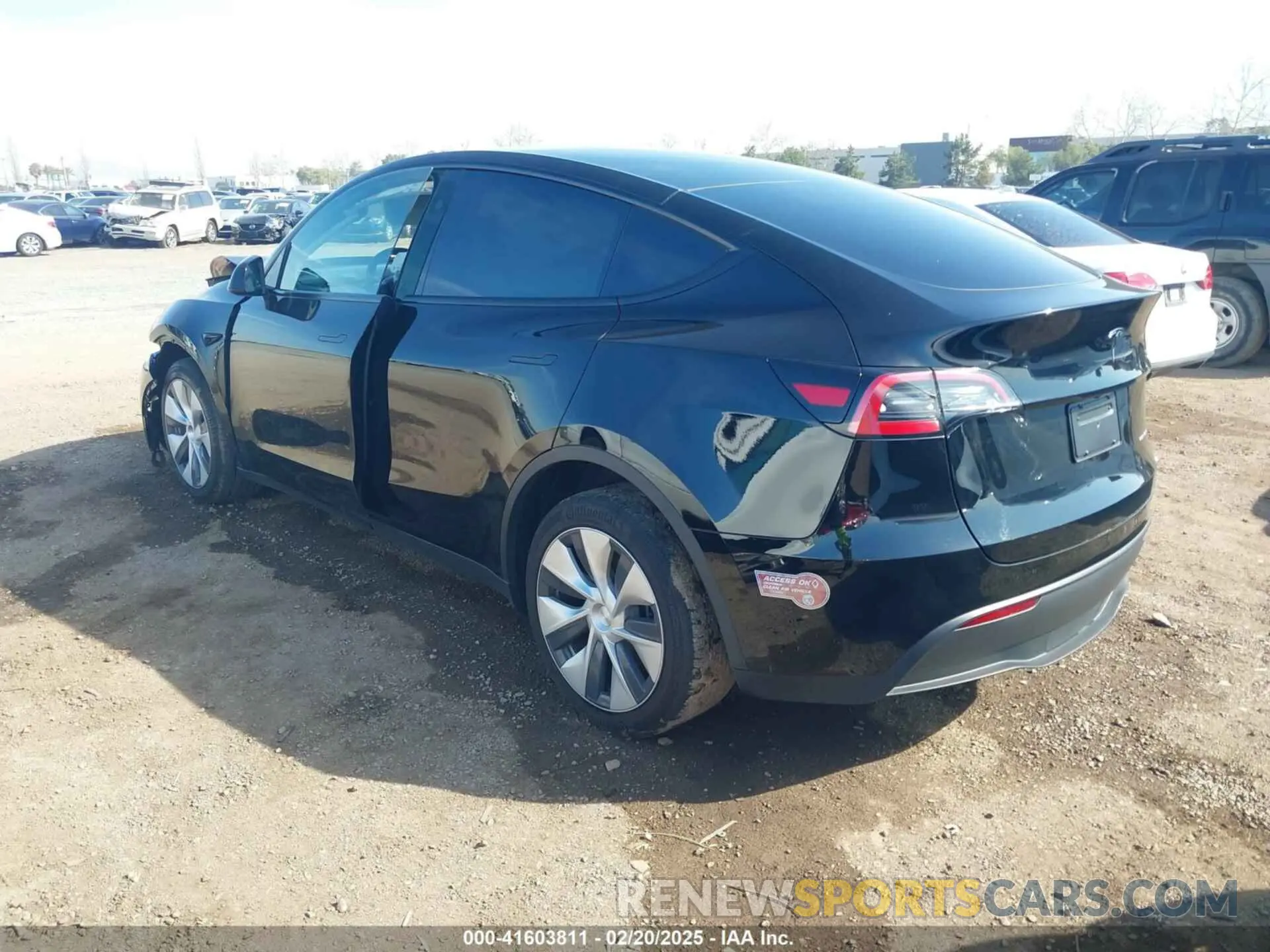 3 Photograph of a damaged car 7SAYGDEE7PF887847 TESLA MODEL Y 2023