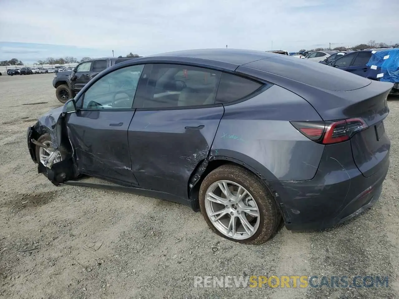 2 Photograph of a damaged car 7SAYGDEE7PF888478 TESLA MODEL Y 2023