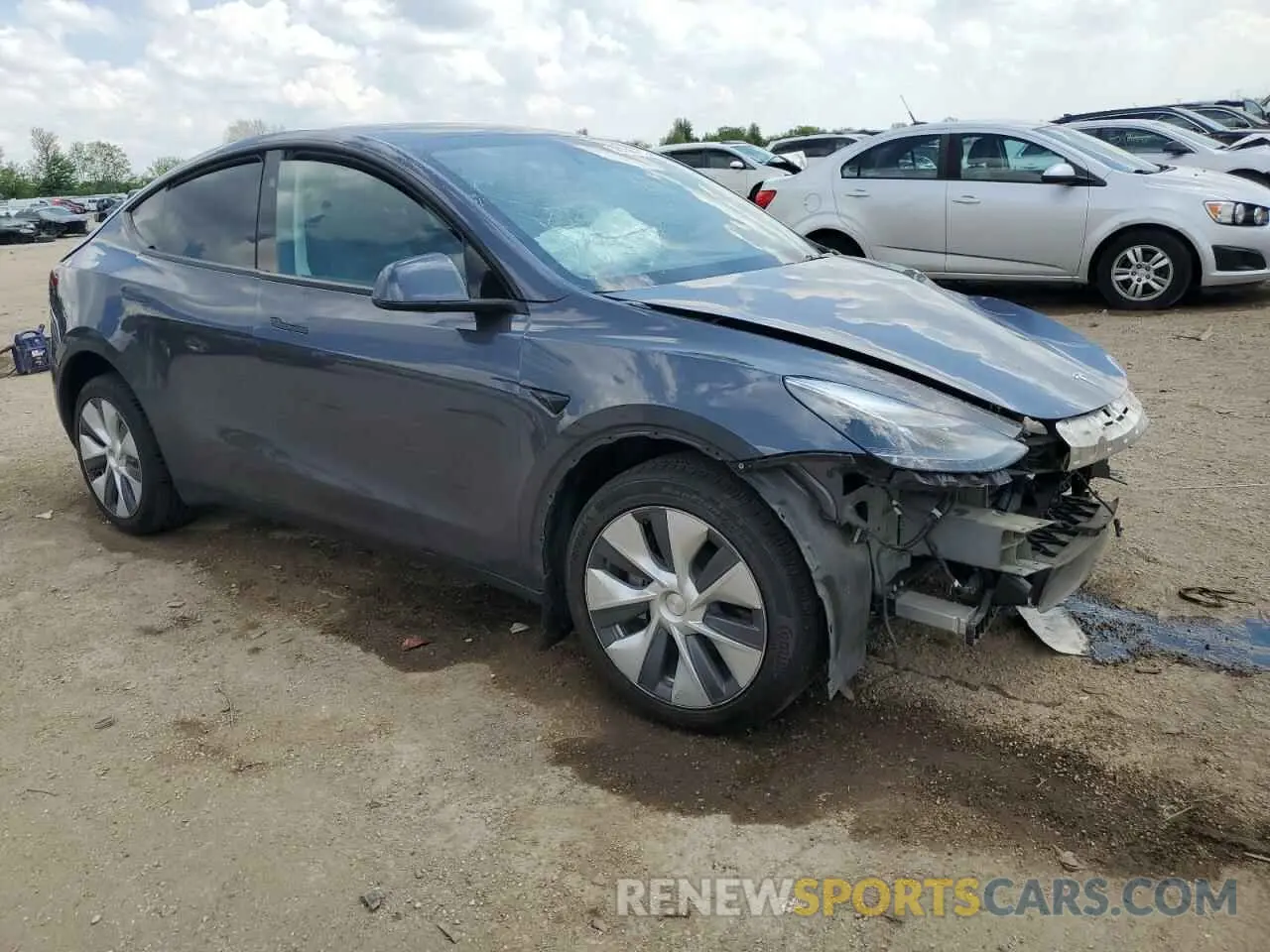 4 Photograph of a damaged car 7SAYGDEE7PF893020 TESLA MODEL Y 2023